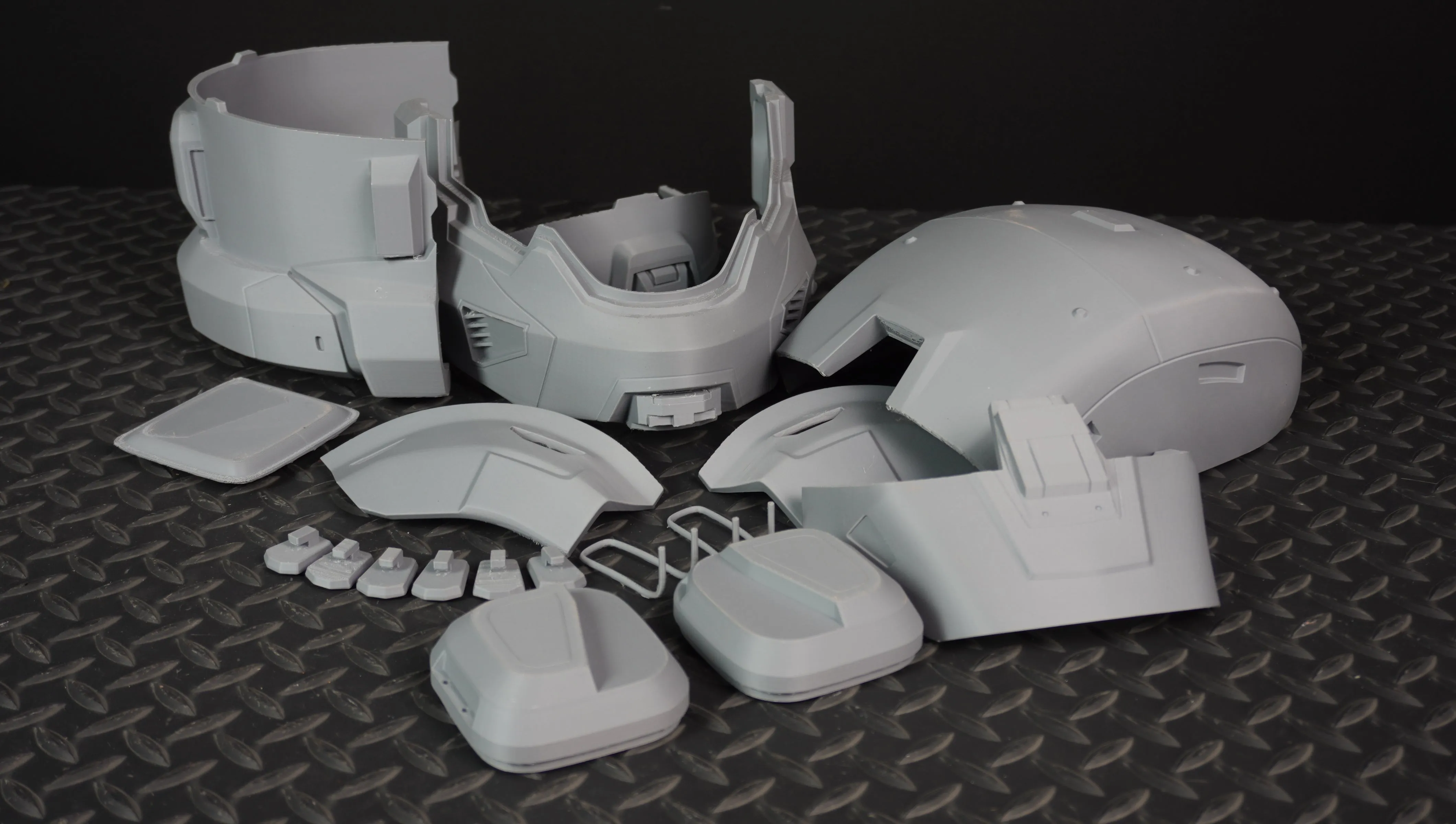 Artaius Helmet - DIY
