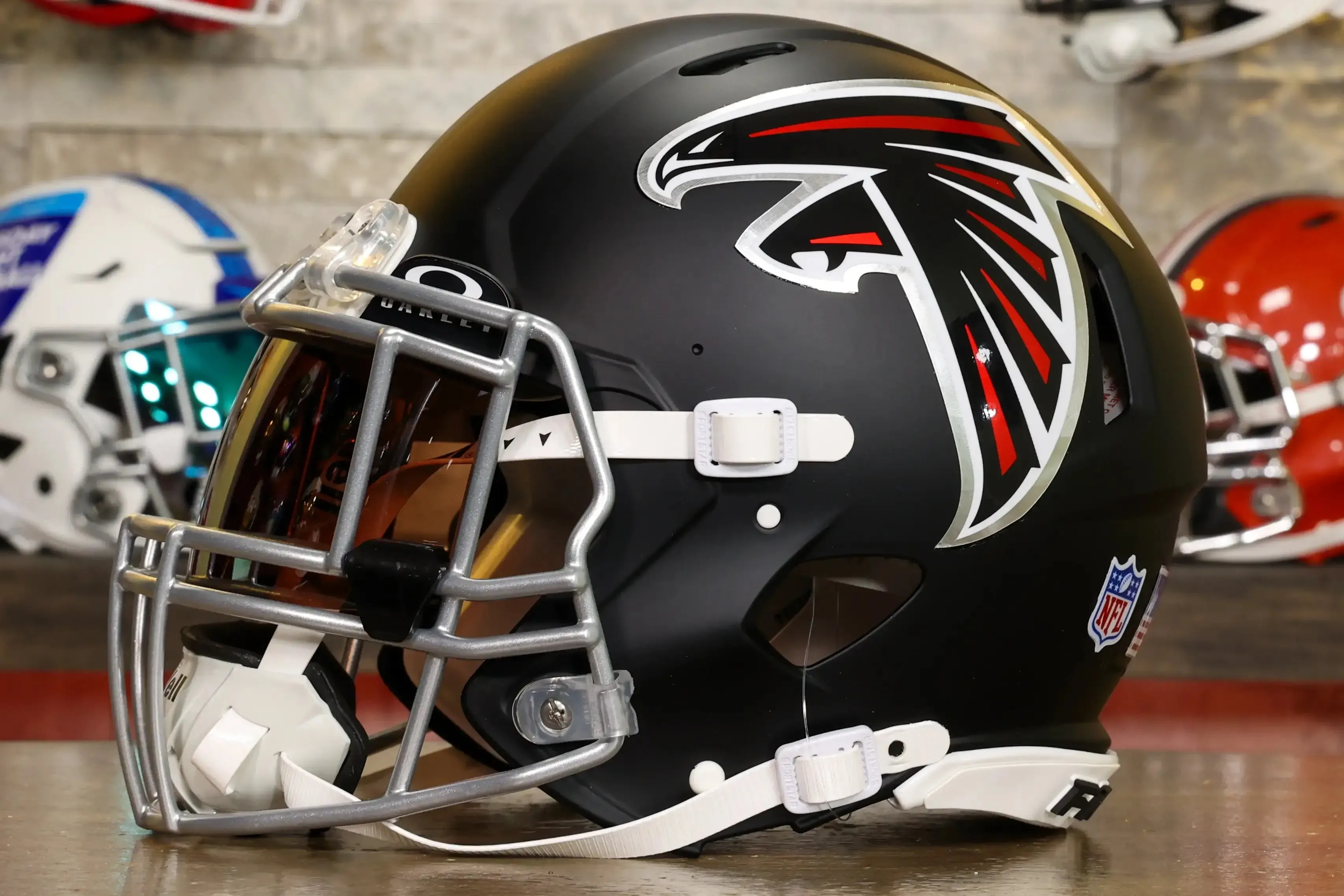 Atlanta Falcons Riddell Speed Authentic Helmet - GG Edition 02688