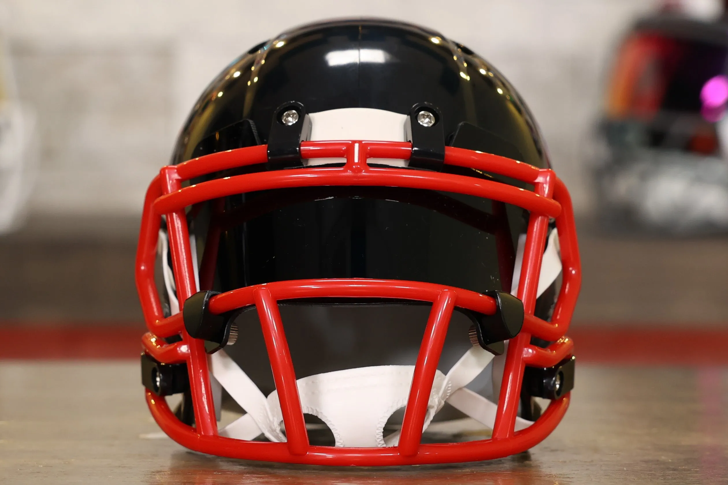 Atlanta Falcons Riddell Speed Mini Helmet - GG Edition