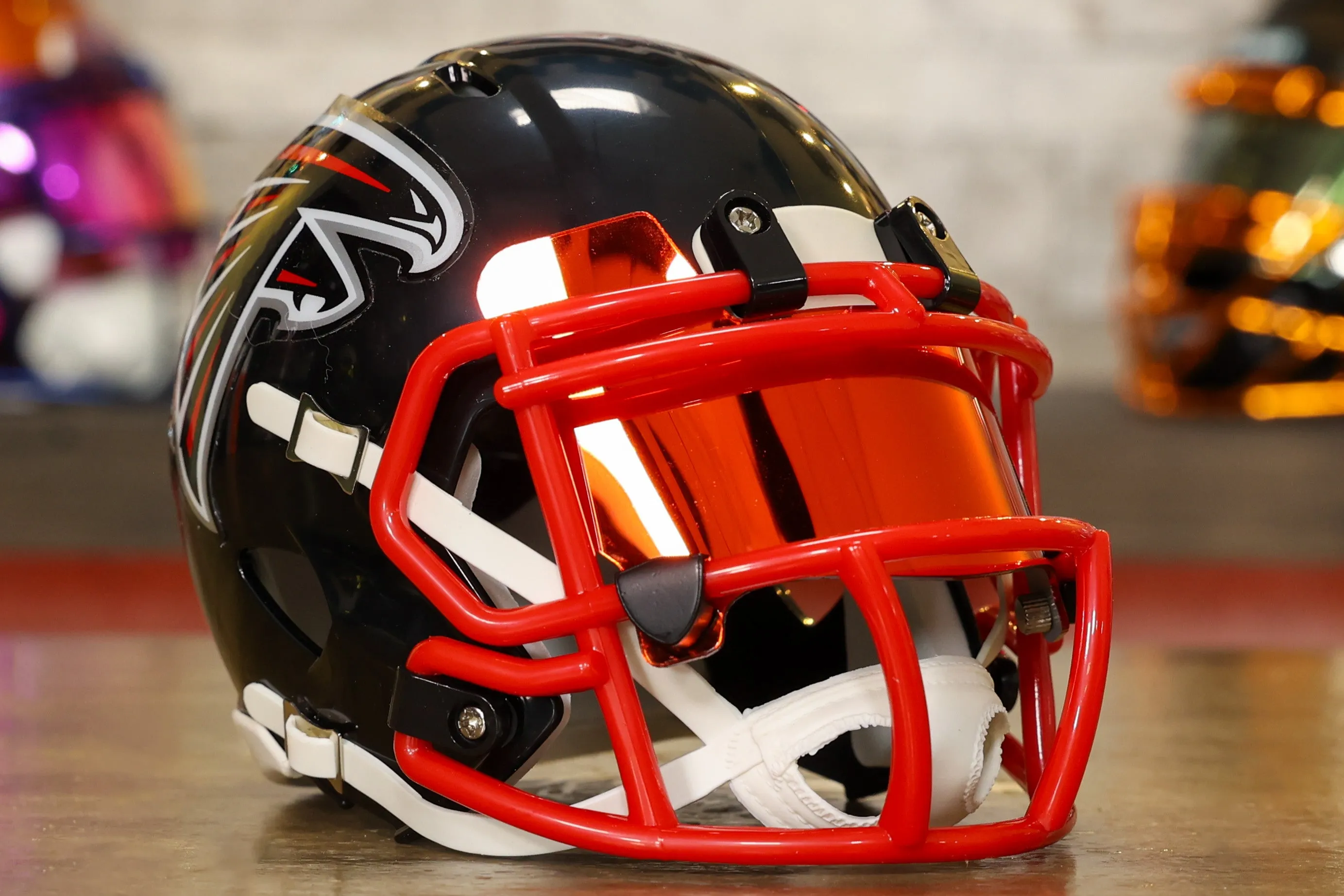 Atlanta Falcons Riddell Speed Mini Helmet - GG Edition