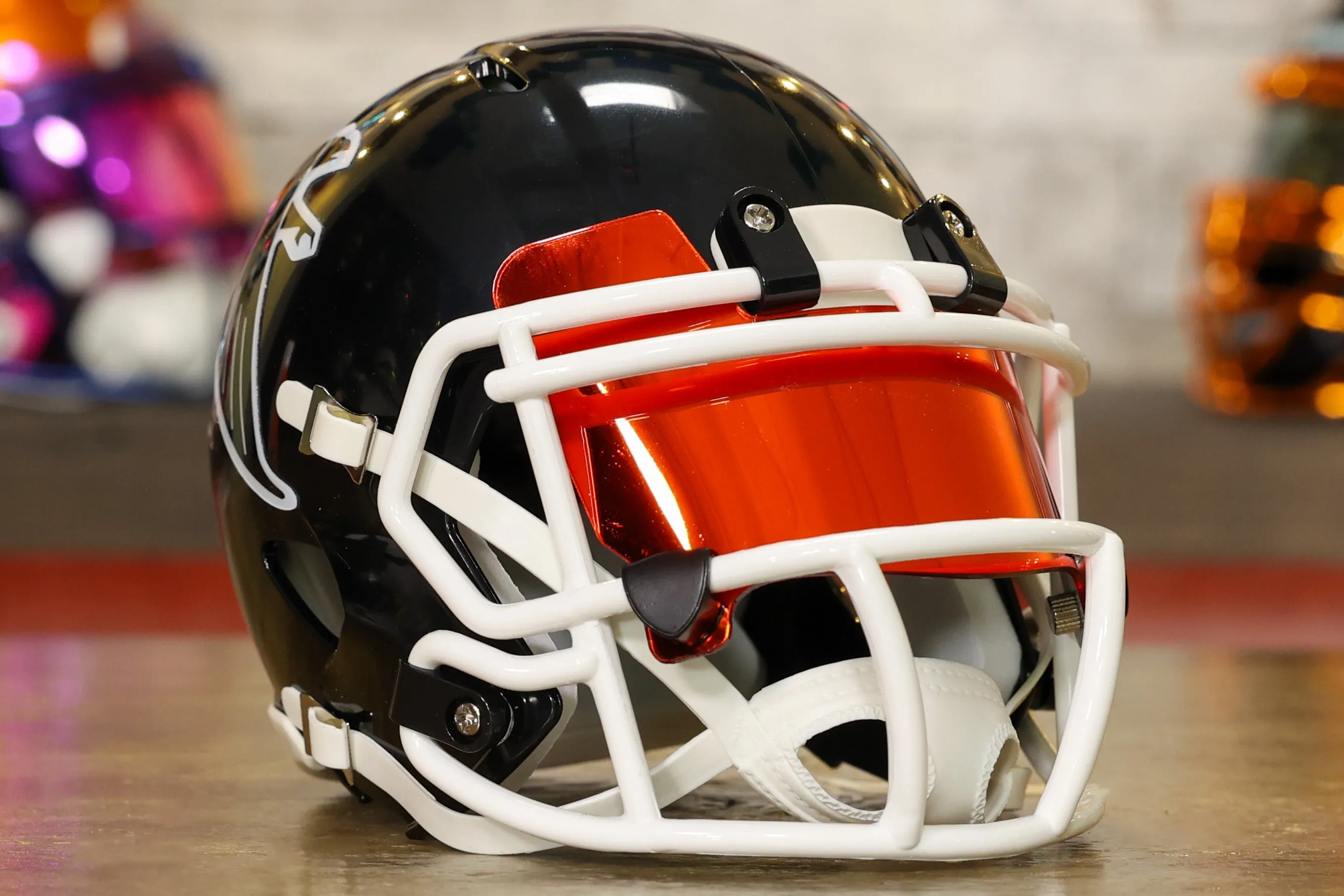 Atlanta Falcons Riddell Speed Mini Helmet - GG Edition