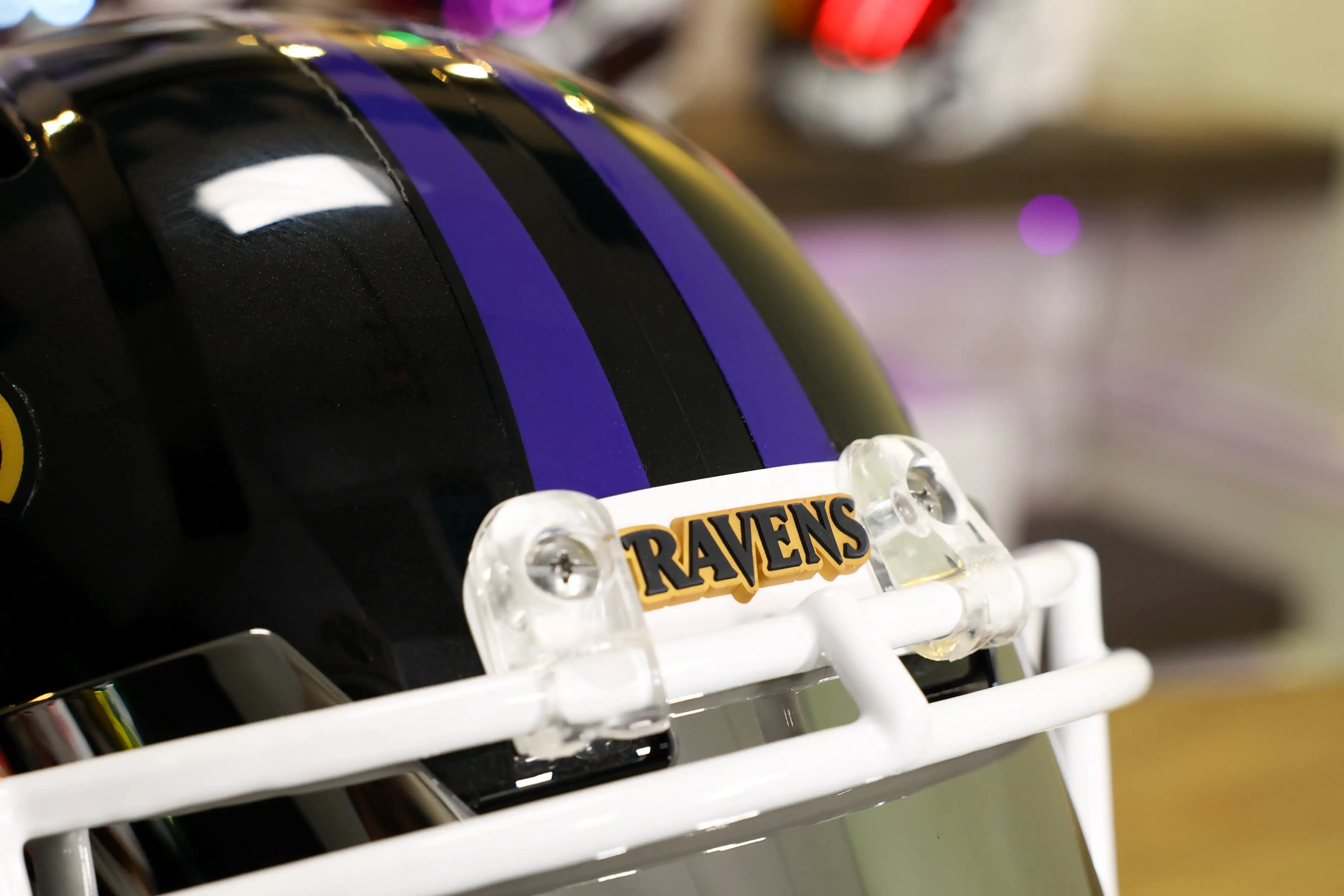 Baltimore Ravens Riddell Speed Display Helmet - GG Edition