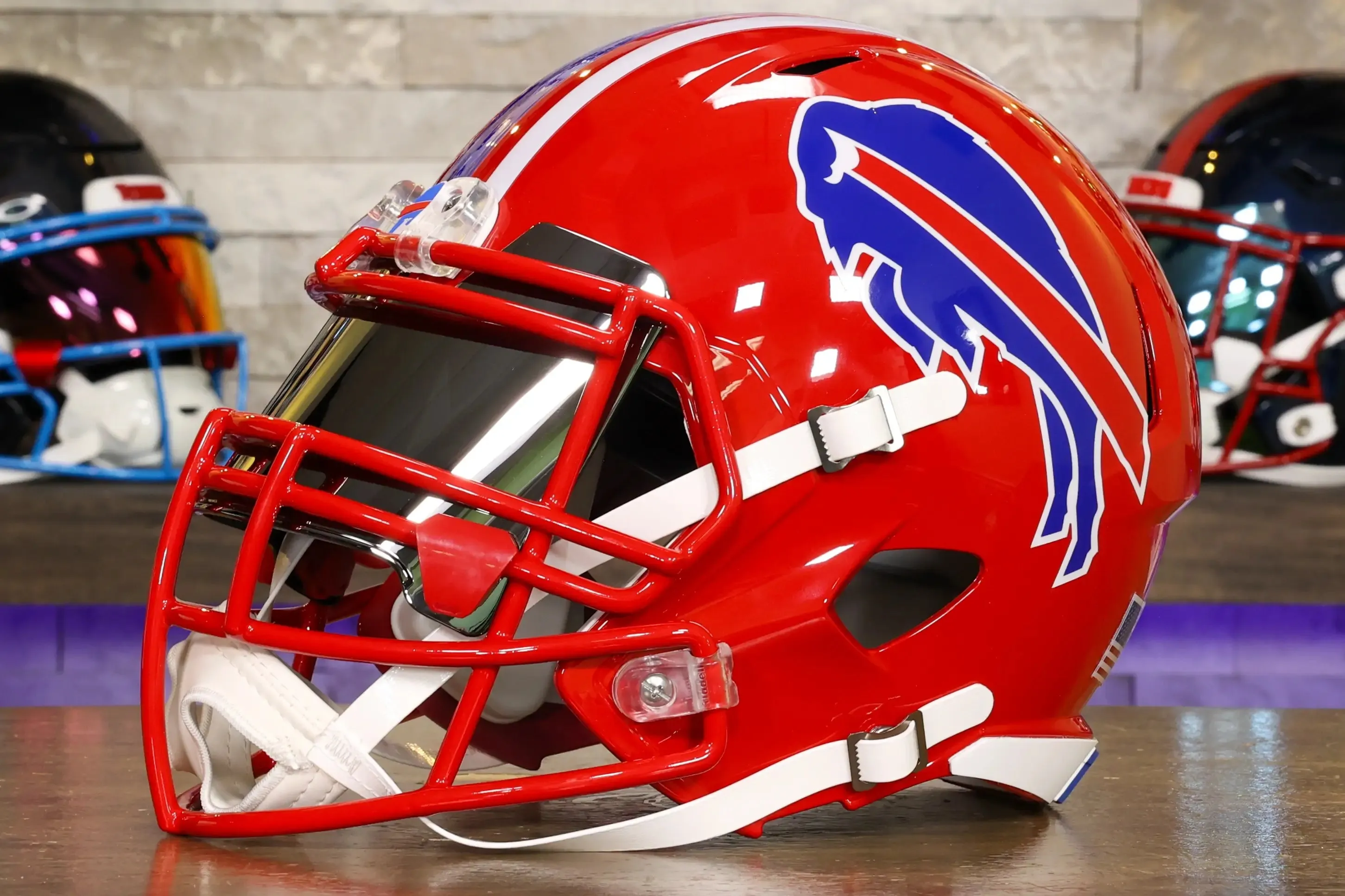 Buffalo Bills Riddell Speed Display Helmet - GG Edition 02555