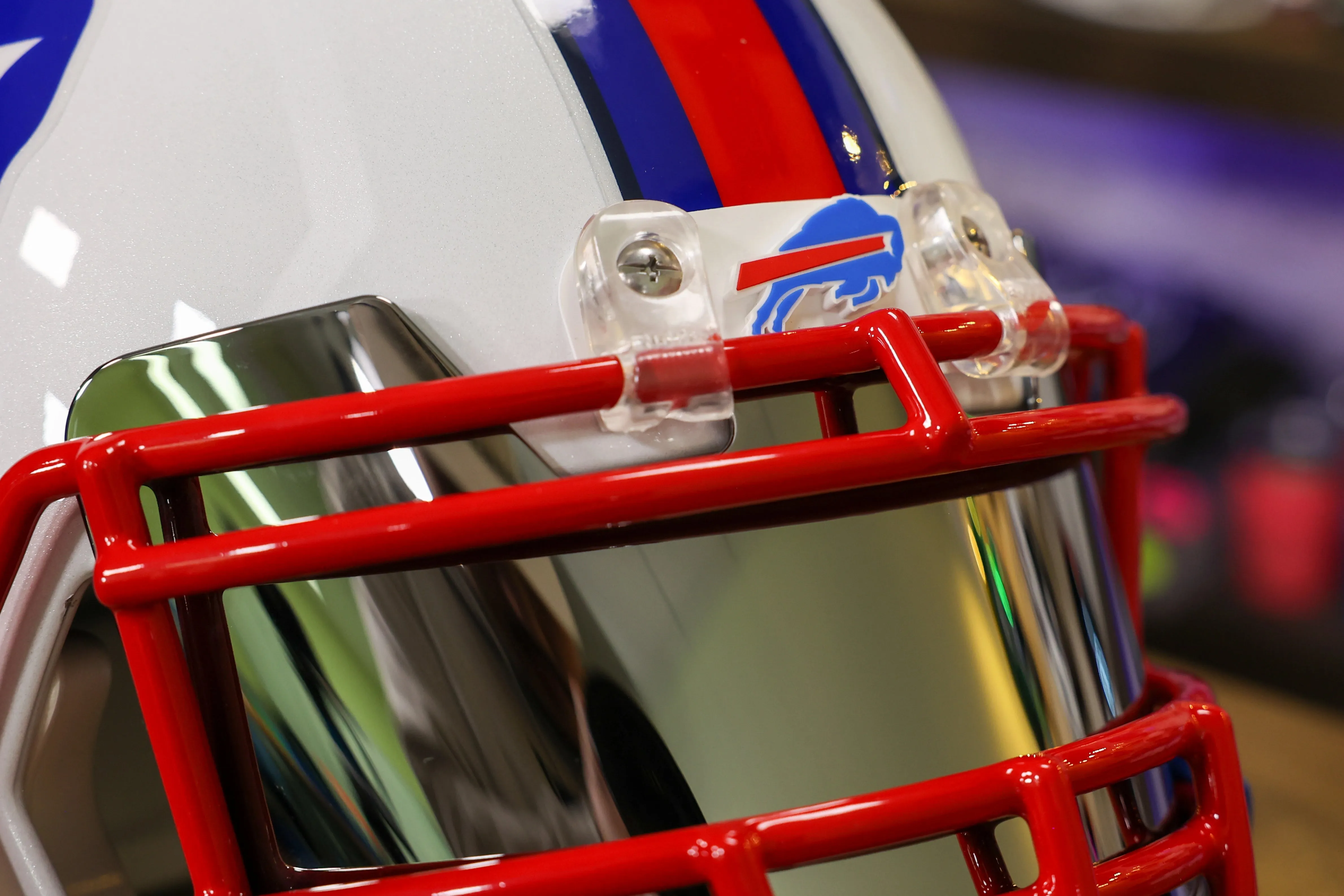 Buffalo Bills Riddell Speed Display Helmet - GG Edition 02557