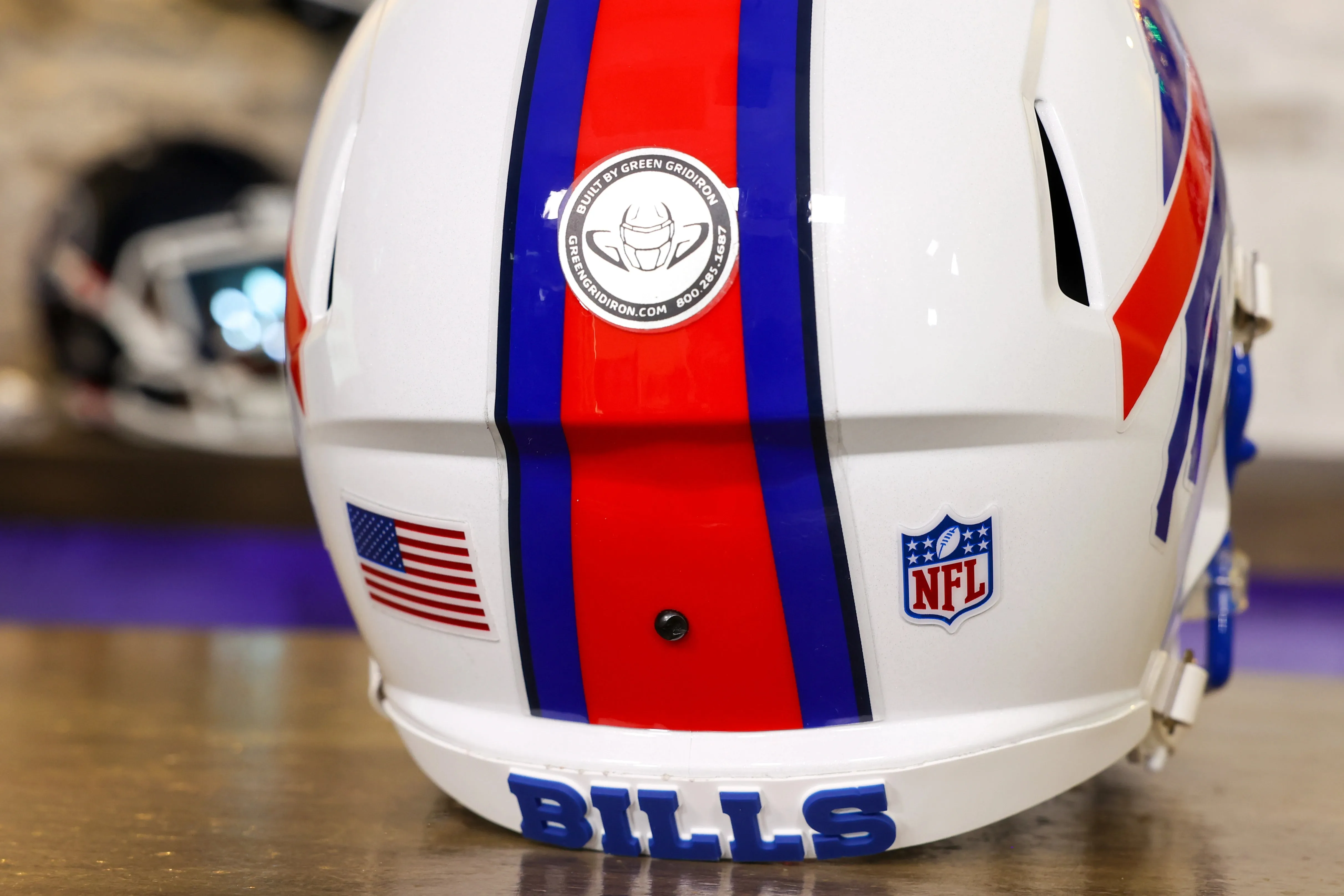 Buffalo Bills Riddell Speed Display Helmet - GG Edition