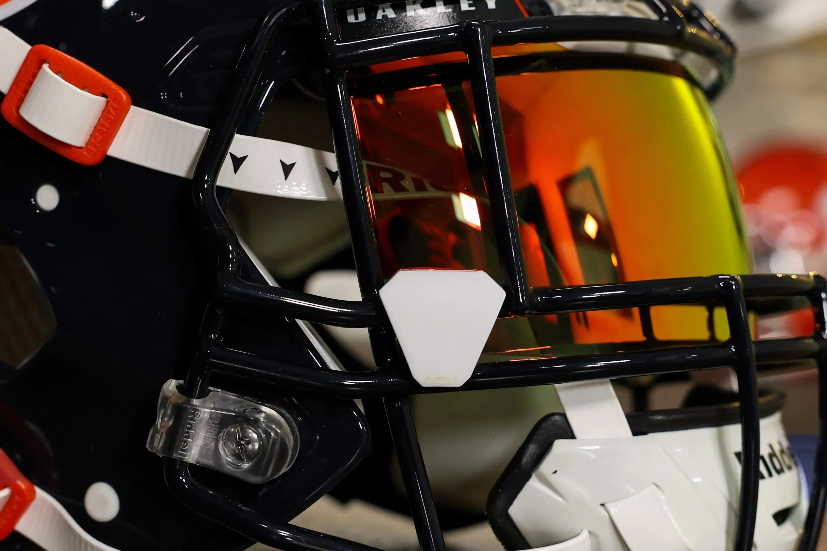 Chicago Bears Riddell Speed Authentic Helmet - GG Edition