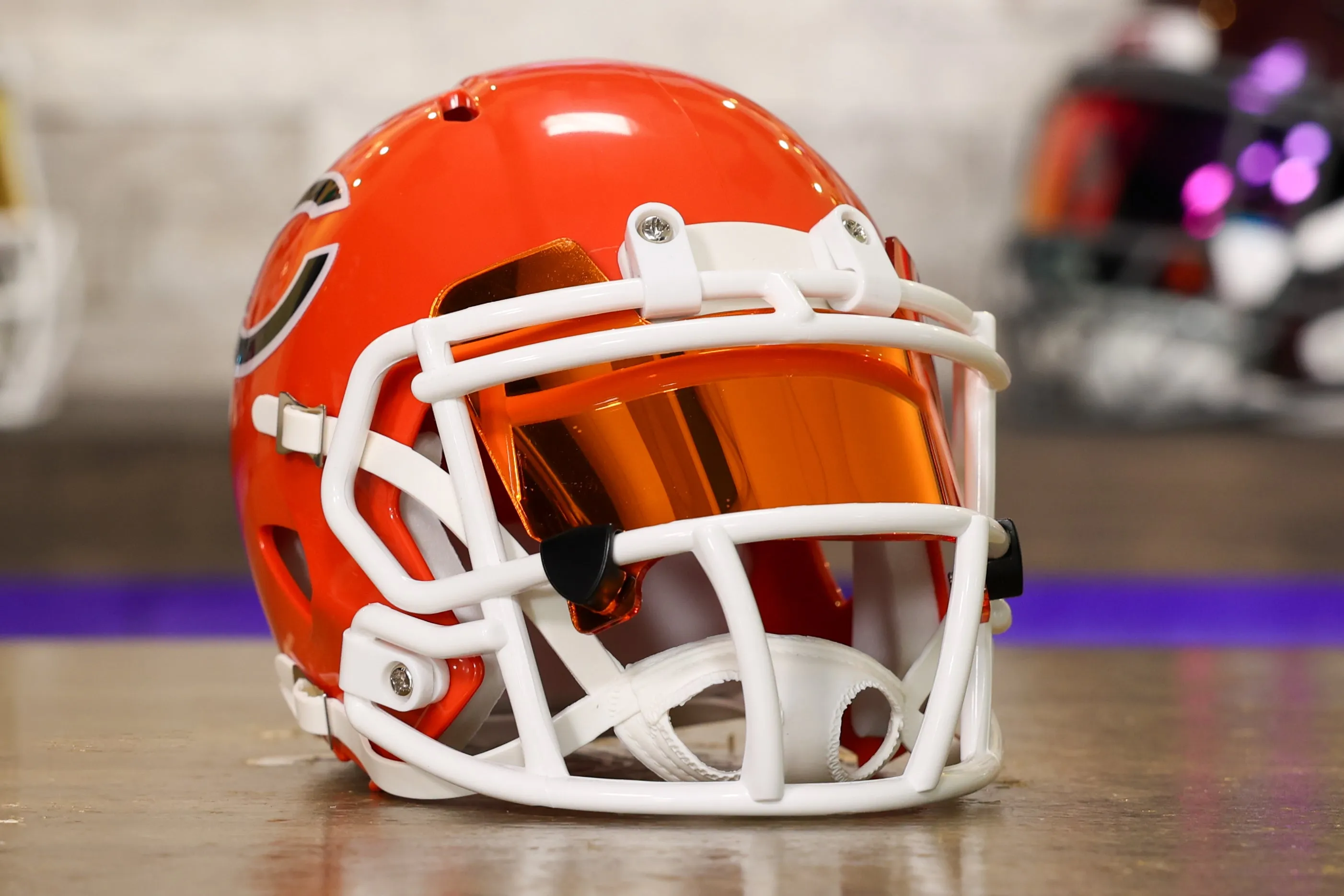 Chicago Bears Riddell Speed Mini Helmet - GG Edition