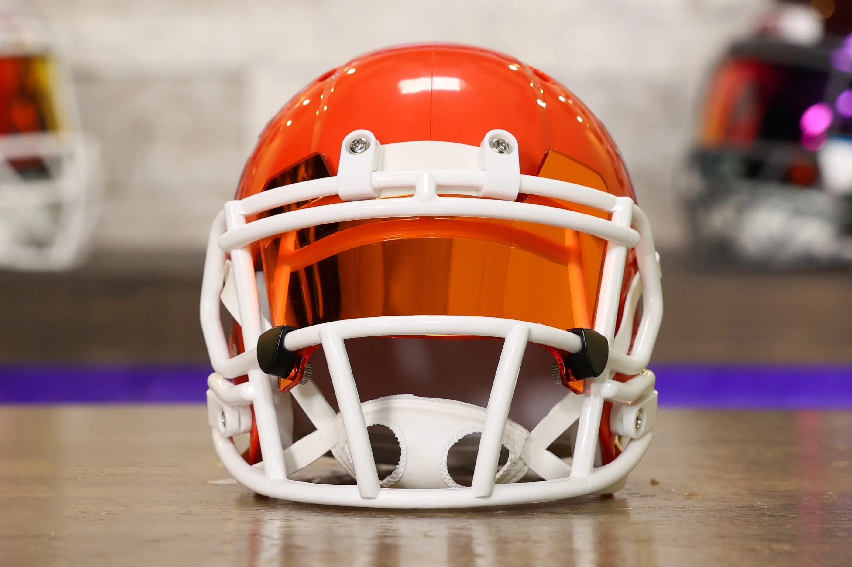 Chicago Bears Riddell Speed Mini Helmet - GG Edition