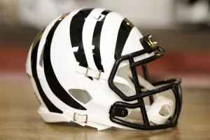 Cincinnati Bengals Riddell Speed Mini Helmet - White Bengal Alternate