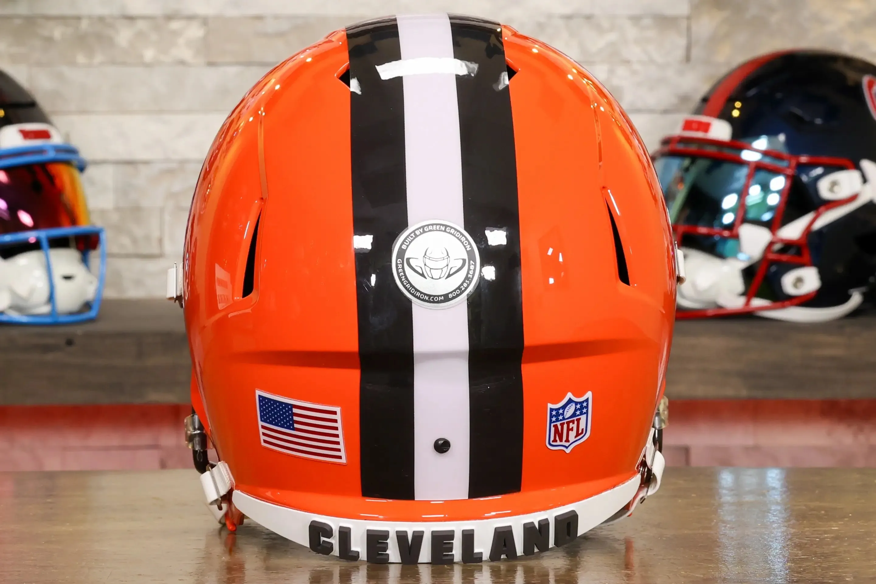 Cleveland Browns Riddell Speed Display Helmet - GG Edition 02562