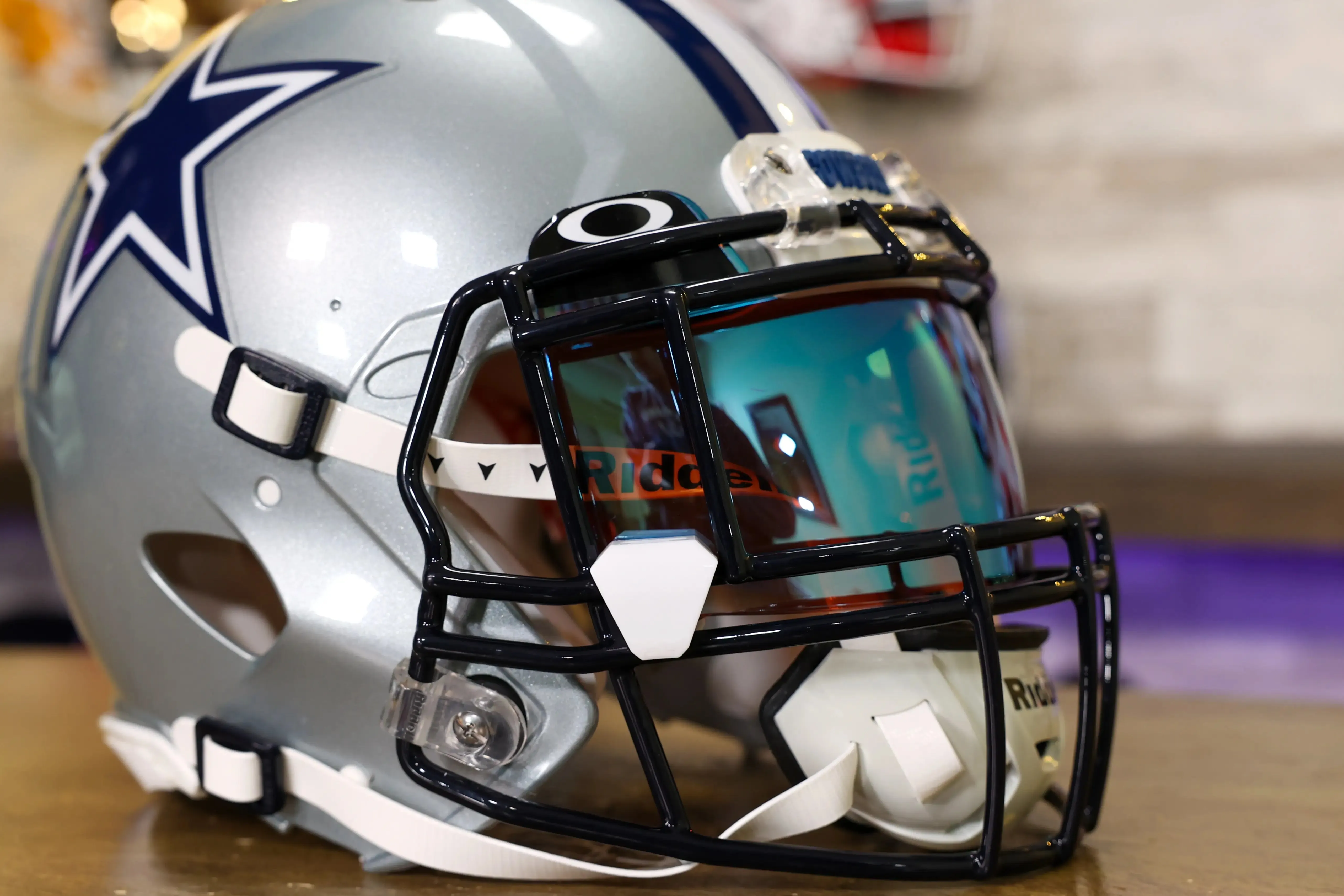 Dallas Cowboys Riddell Speed Authentic Helmet - GG Edition