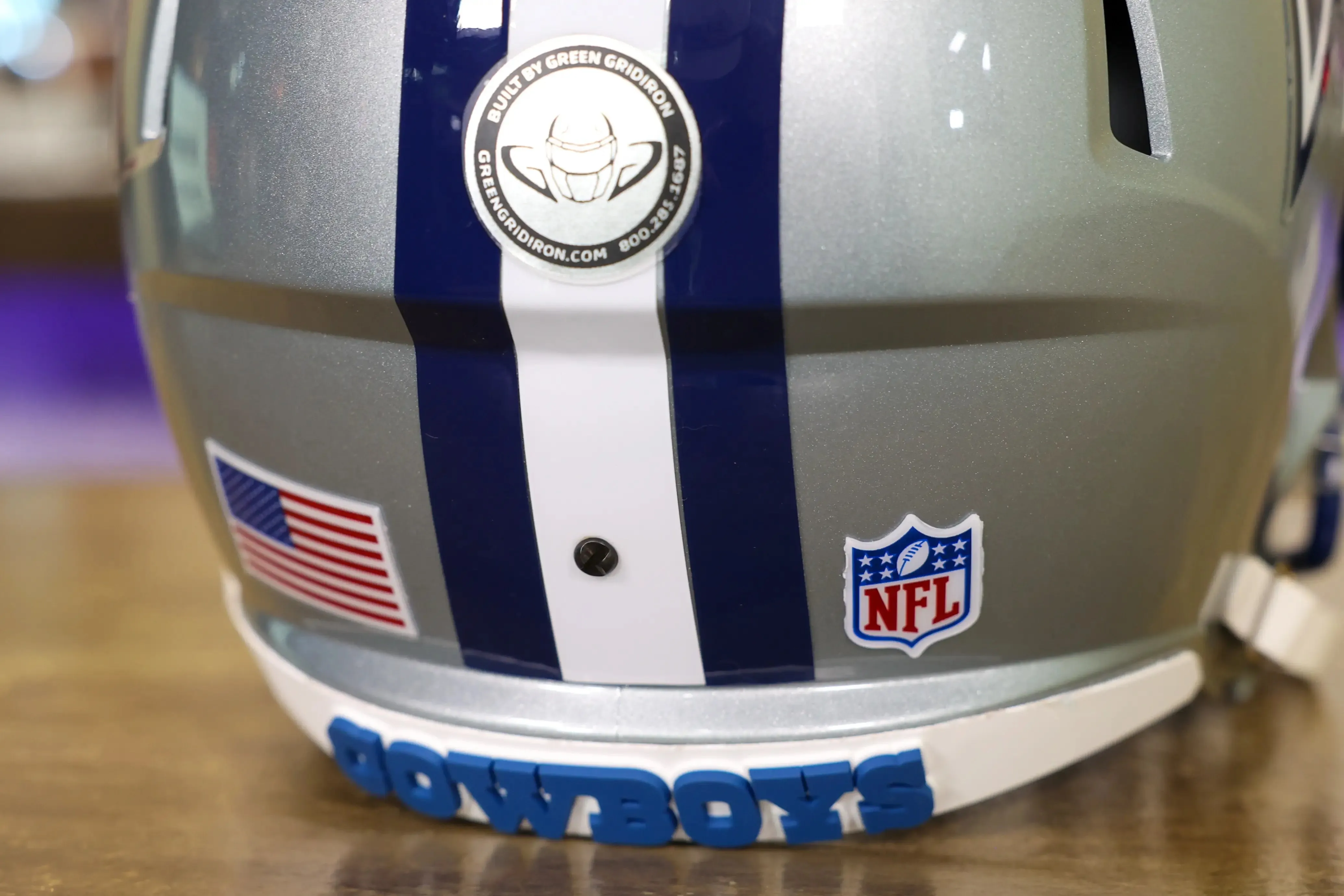 Dallas Cowboys Riddell Speed Display Helmet - GG Edition