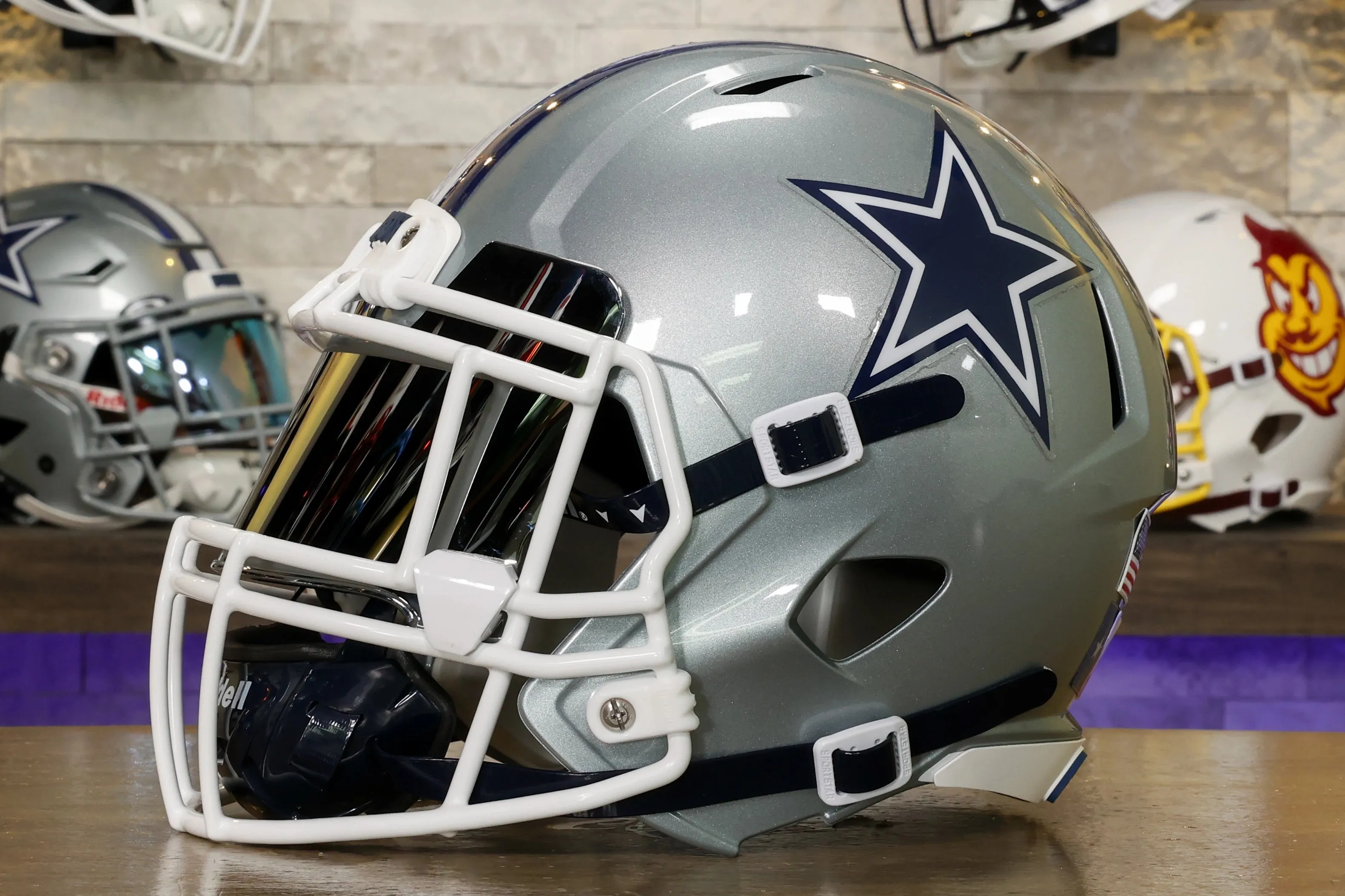Dallas Cowboys Speed Display Helmet - GG Edition 01169
