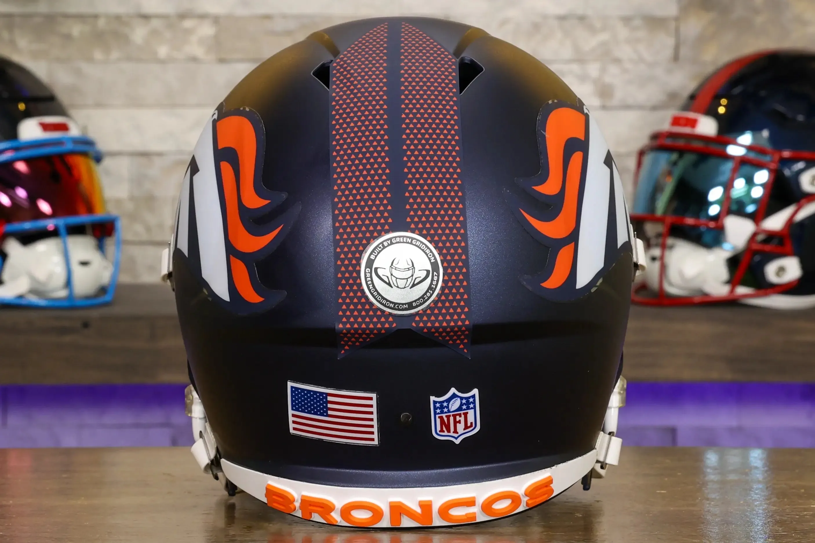 Denver Broncos Riddell Speed Display Helmet - GG Edition 02565