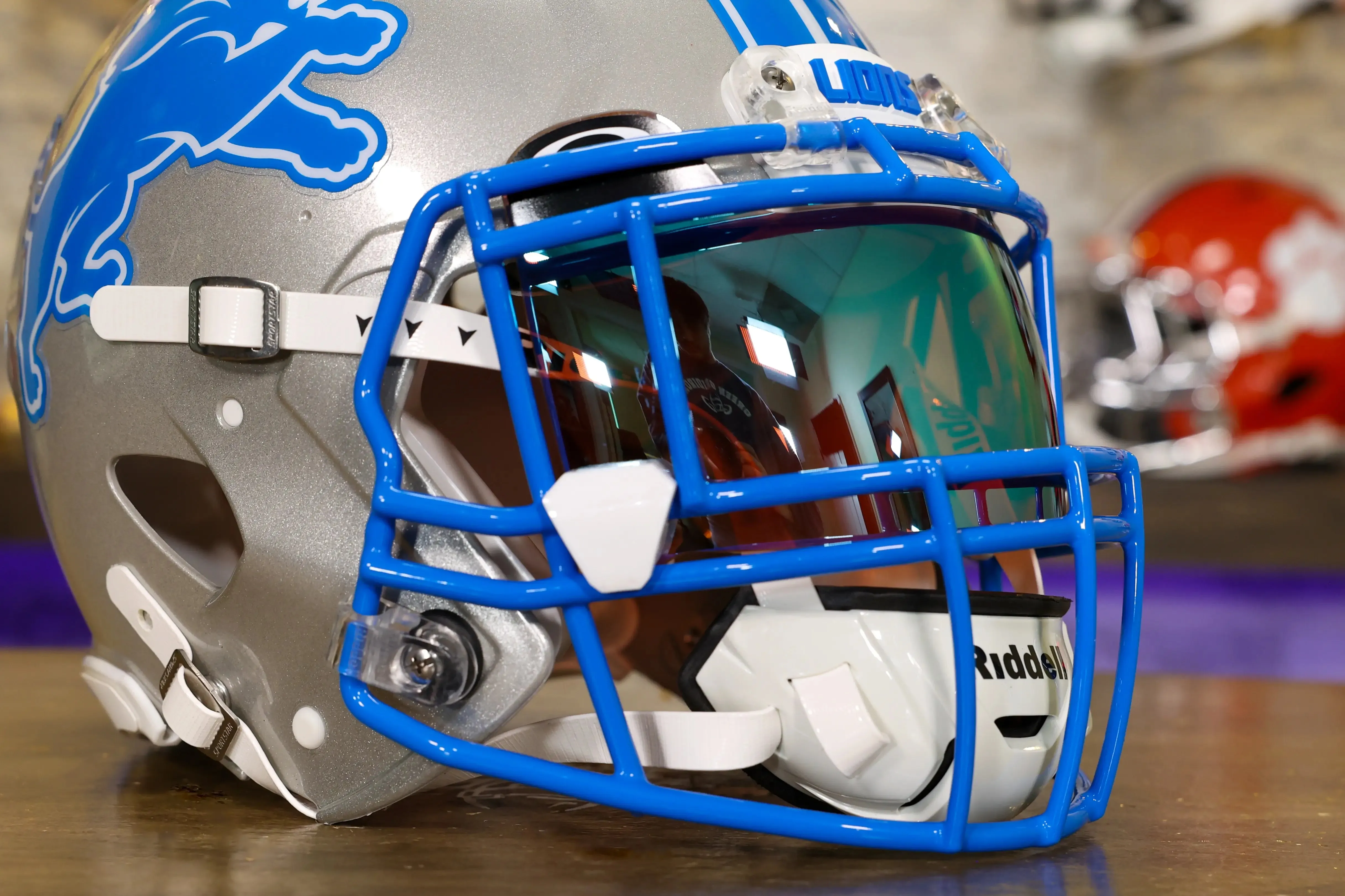 Detroit Lions Riddell Speed Authentic Helmet - GG Edition