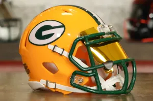 Green Bay Packers Riddell Speed Mini Helmet - GG Edition 02075