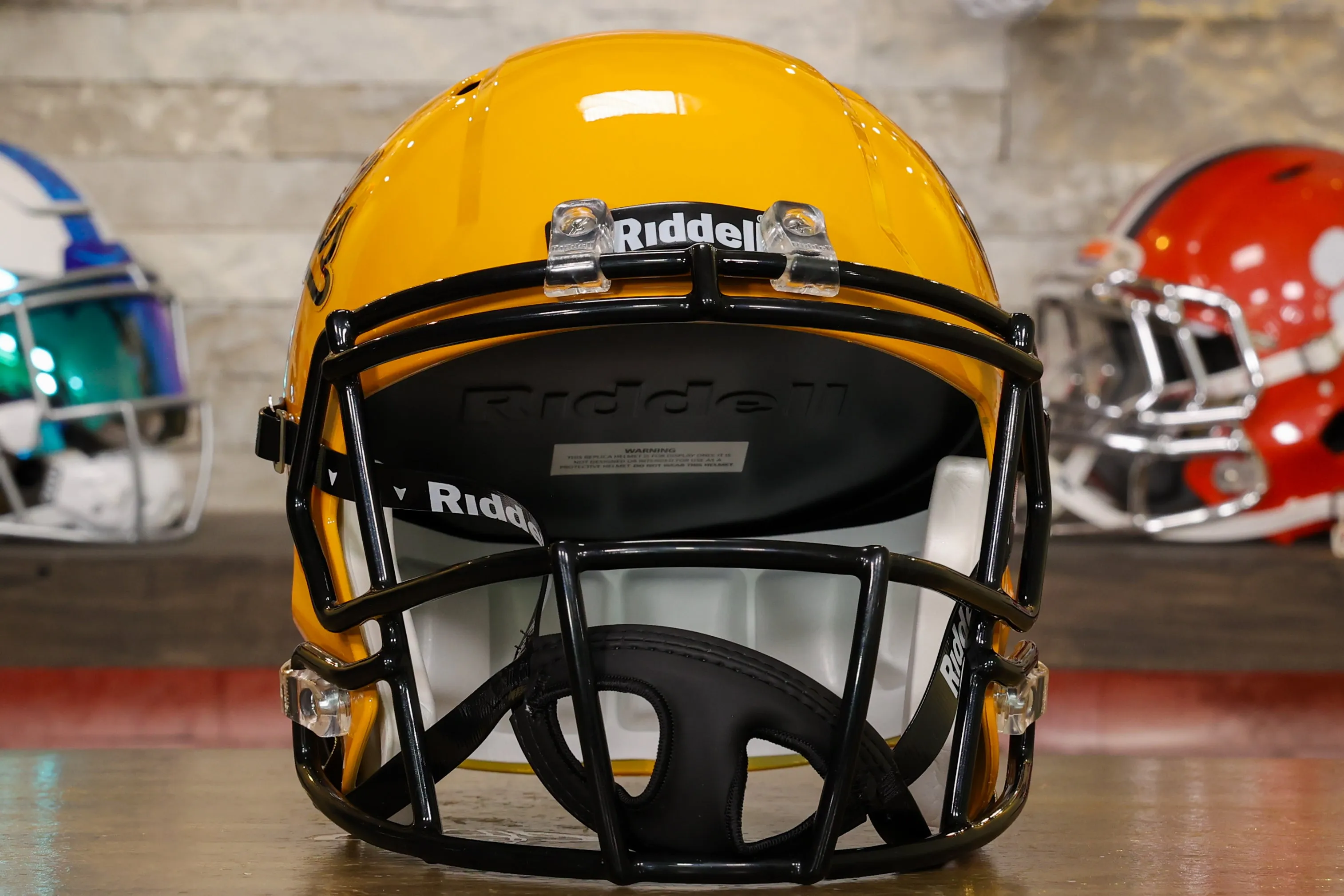 Idaho Vandals Riddell Speed Display Helmet