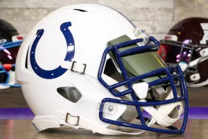 Indianapolis Colts Riddell Speed Display Helmet - GG Edition