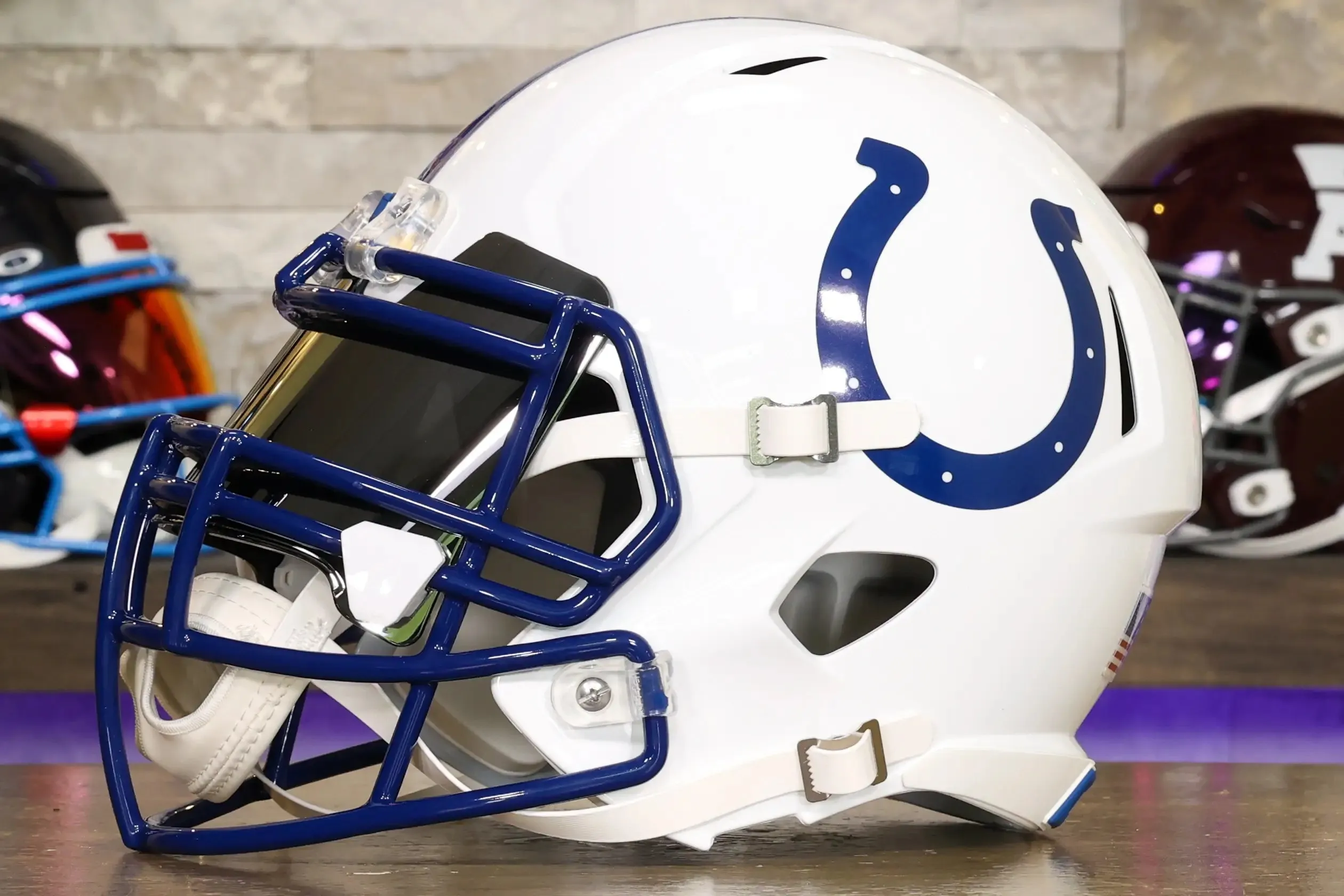 Indianapolis Colts Riddell Speed Display Helmet - GG Edition