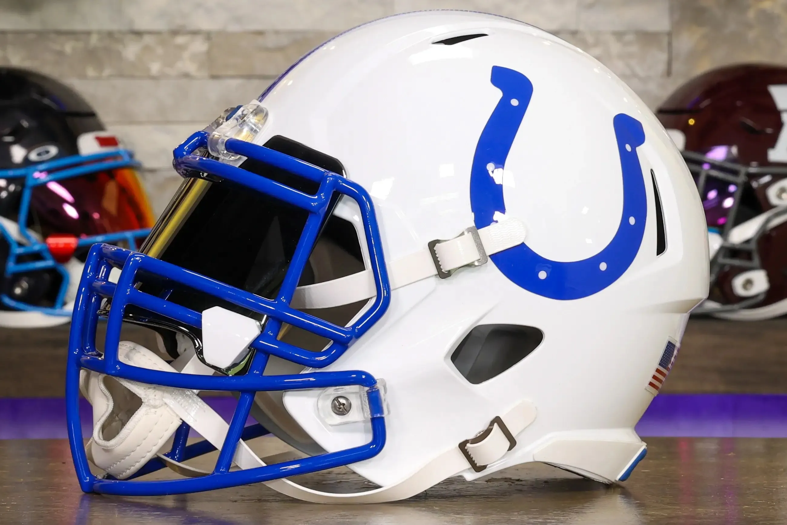 Indianapolis Colts Riddell Speed Display Helmet - GG Edition