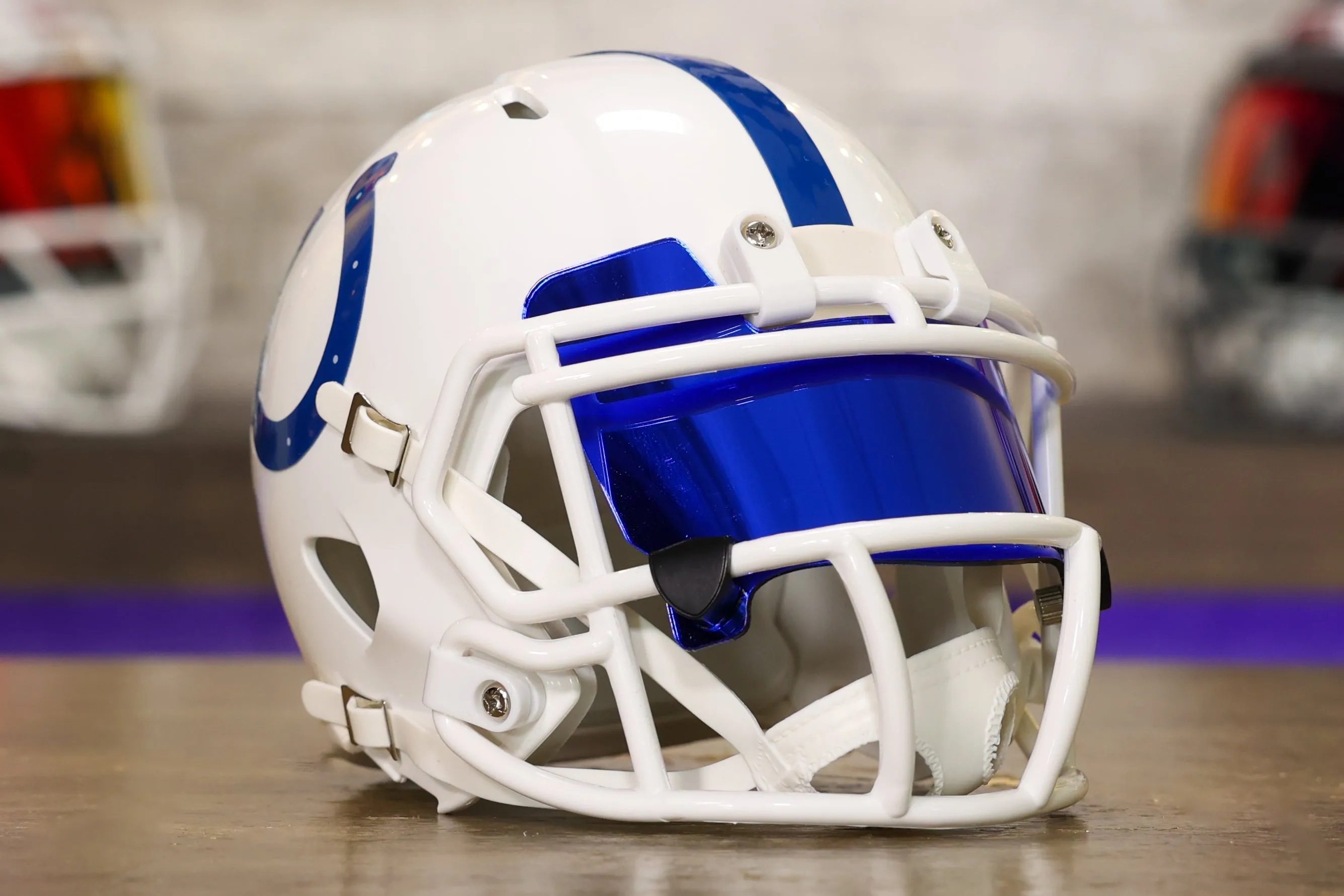 Indianapolis Colts Riddell Speed Mini Helmet - GG Edition