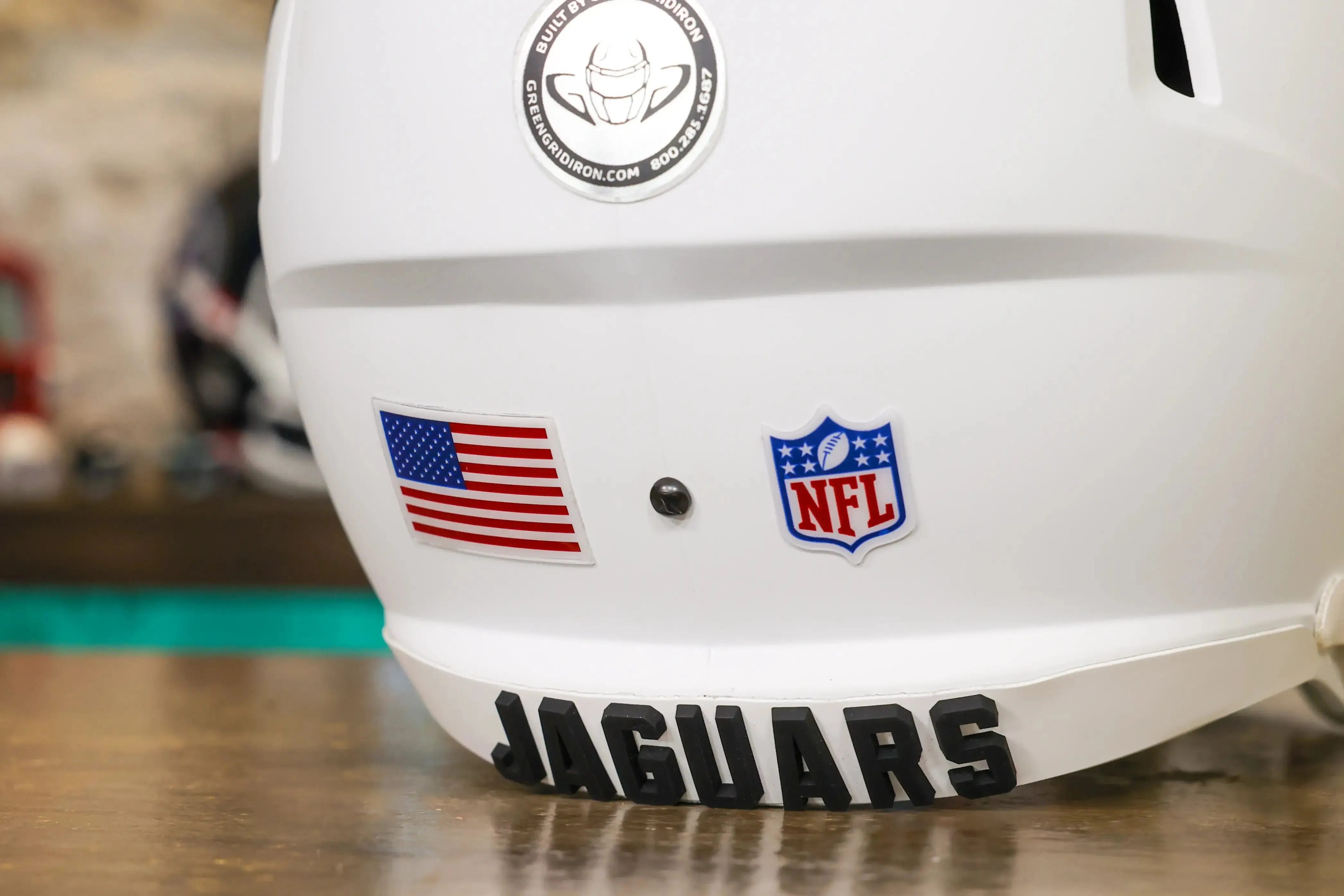 Jacksonville Jaguars Riddell Speed Display Helmet - GG Edition 02586