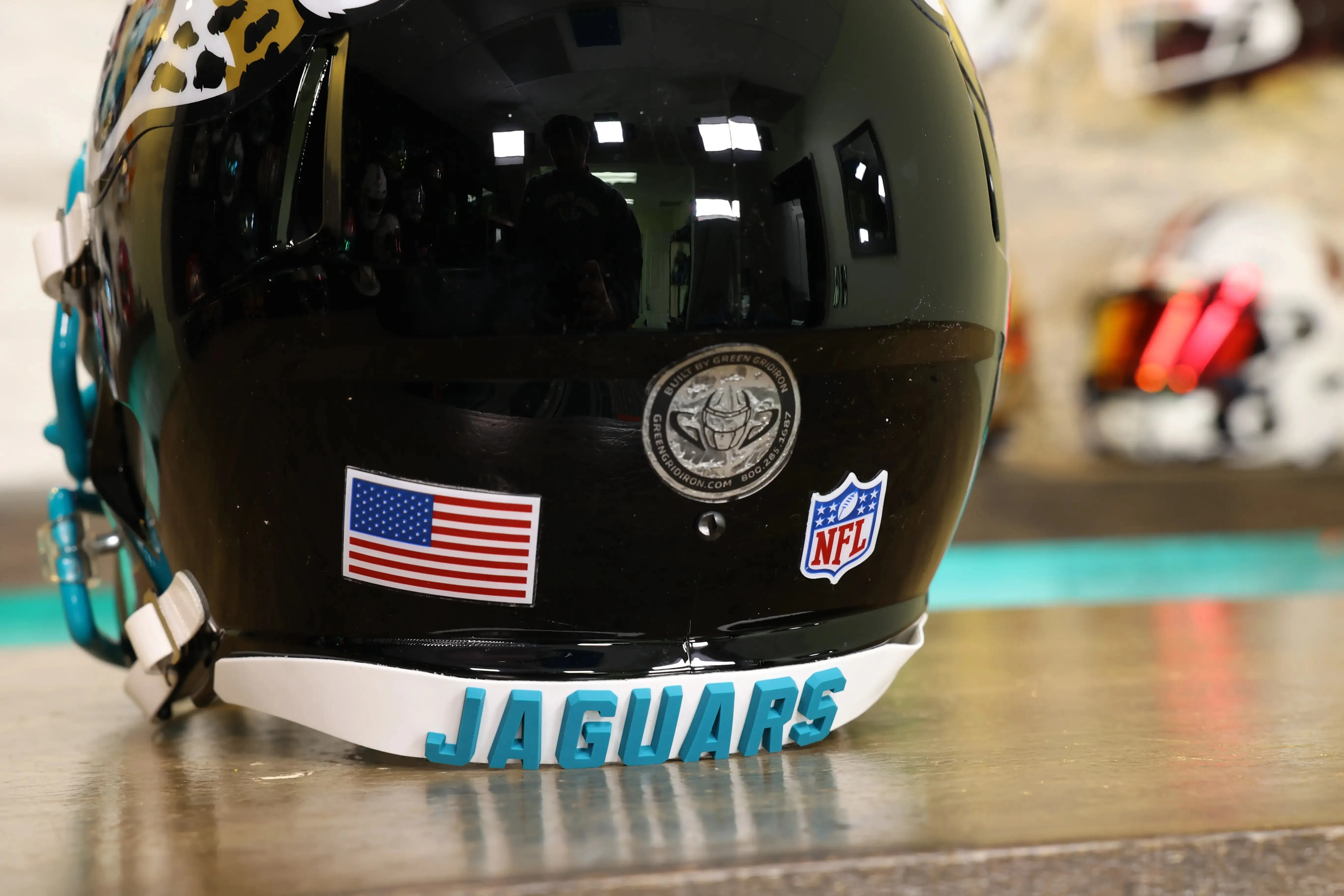 Jacksonville Jaguars Riddell Speed Display Helmet - GG Edition