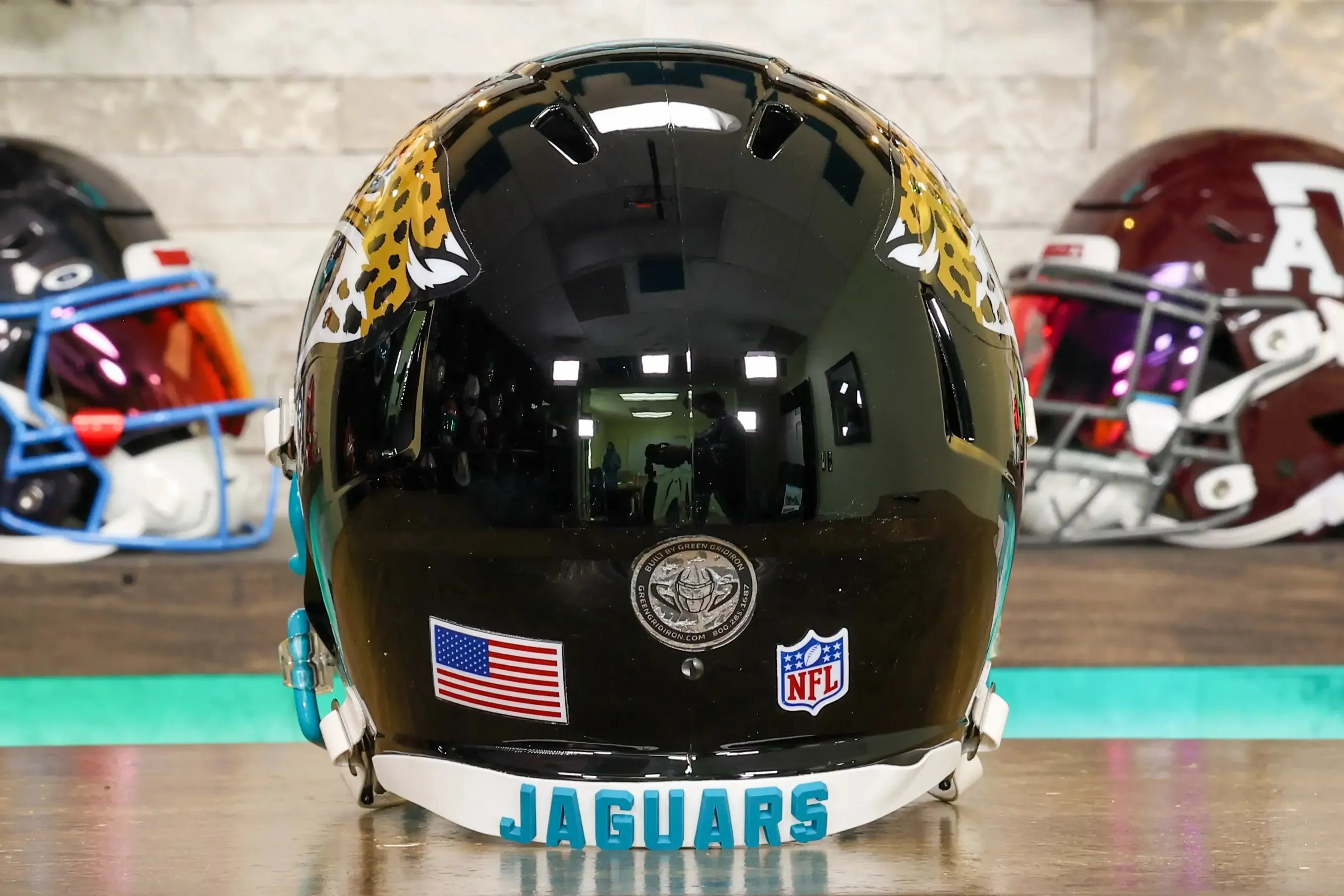 Jacksonville Jaguars Riddell Speed Display Helmet - GG Edition
