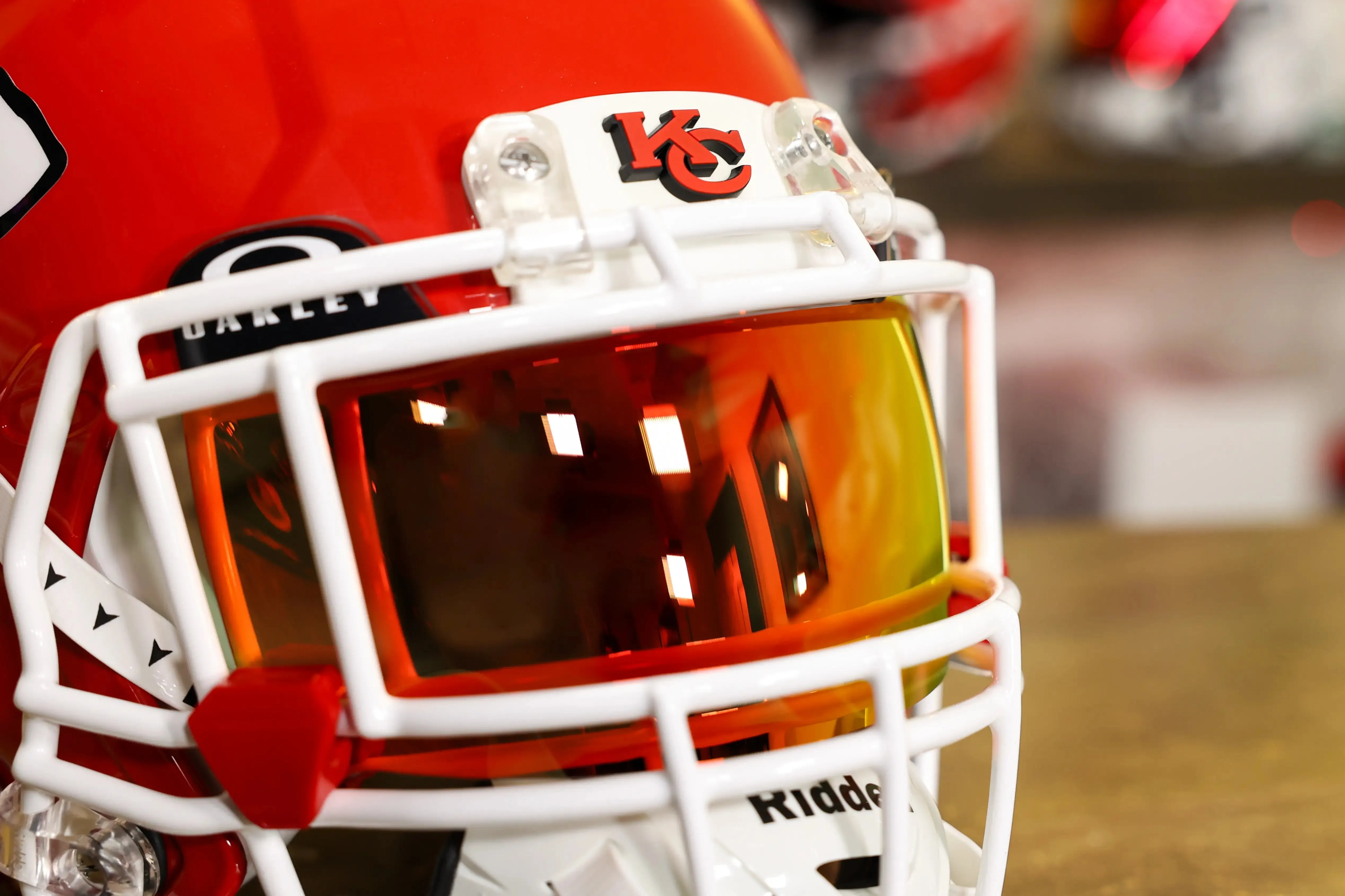 Kansas City Chiefs Riddell Speed Authentic Helmet - GG Edition 02701