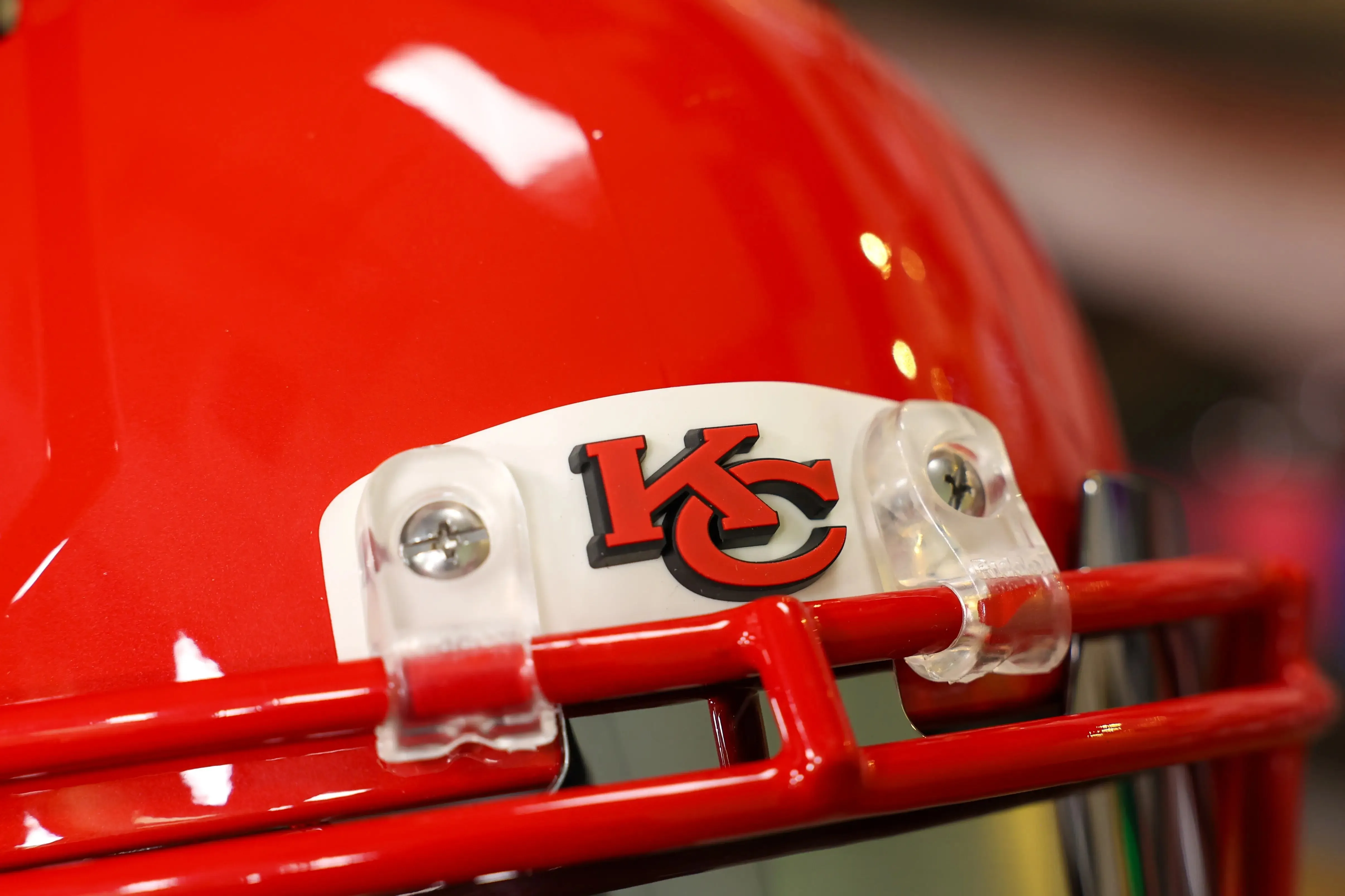 Kansas City Chiefs Riddell Speed Display Helmet - GG Edition 02588