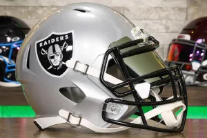 Las Vegas Raiders Riddell Speed Display Helmet - GG Edition 02590