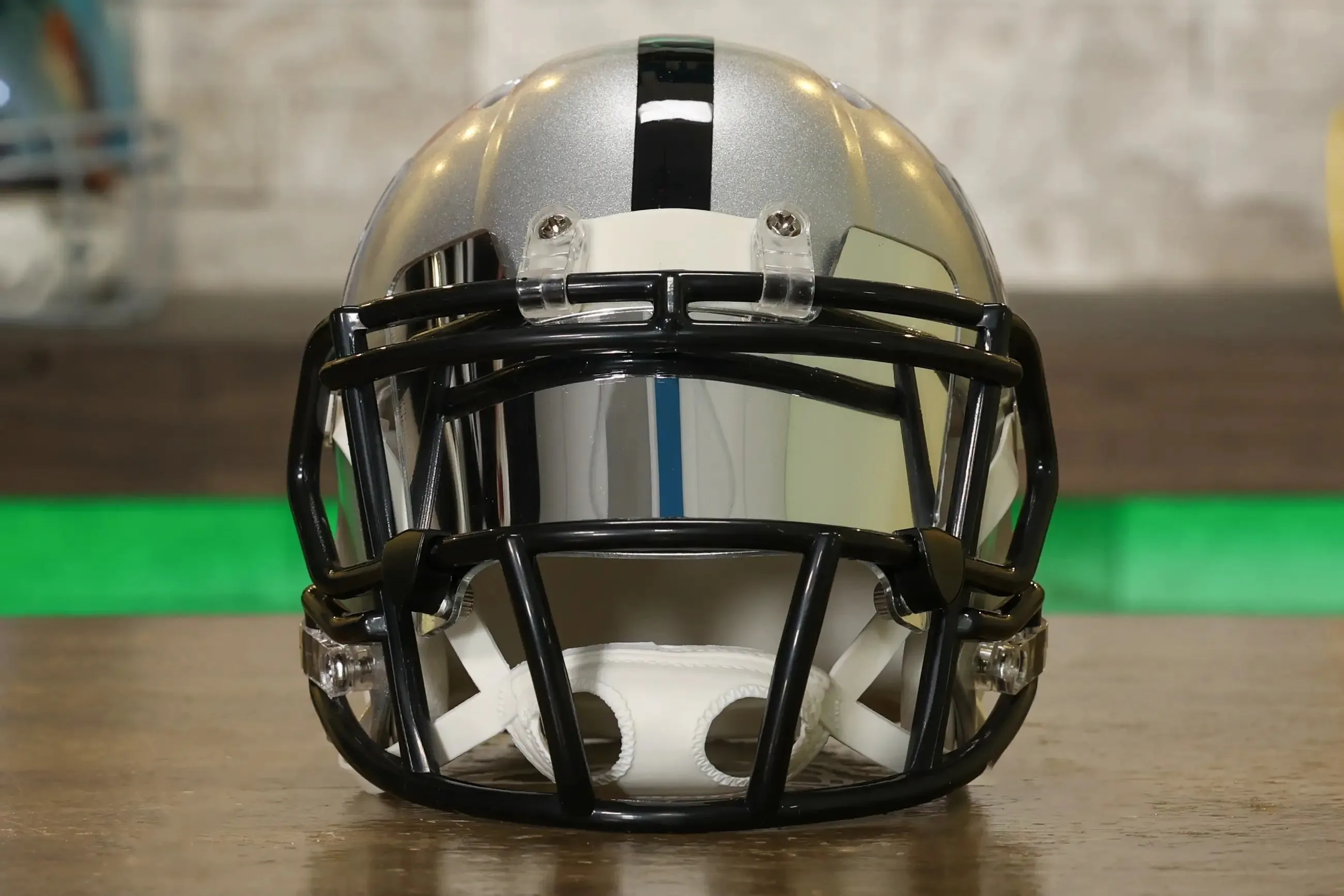 Las Vegas Raiders Riddell Speed Mini Helmet - GG Edition 01182