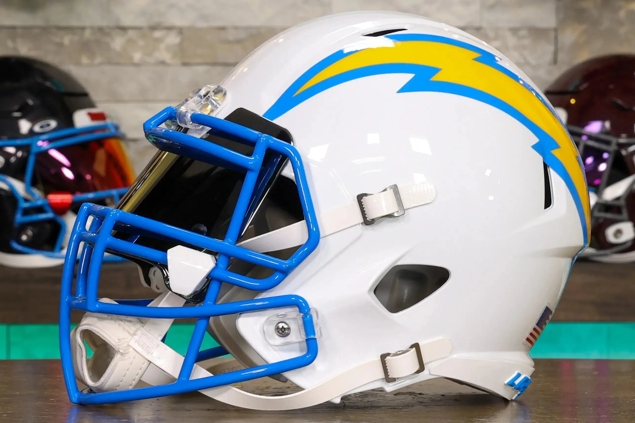 Los Angeles Chargers Riddell Speed Display Helmet - GG Edition