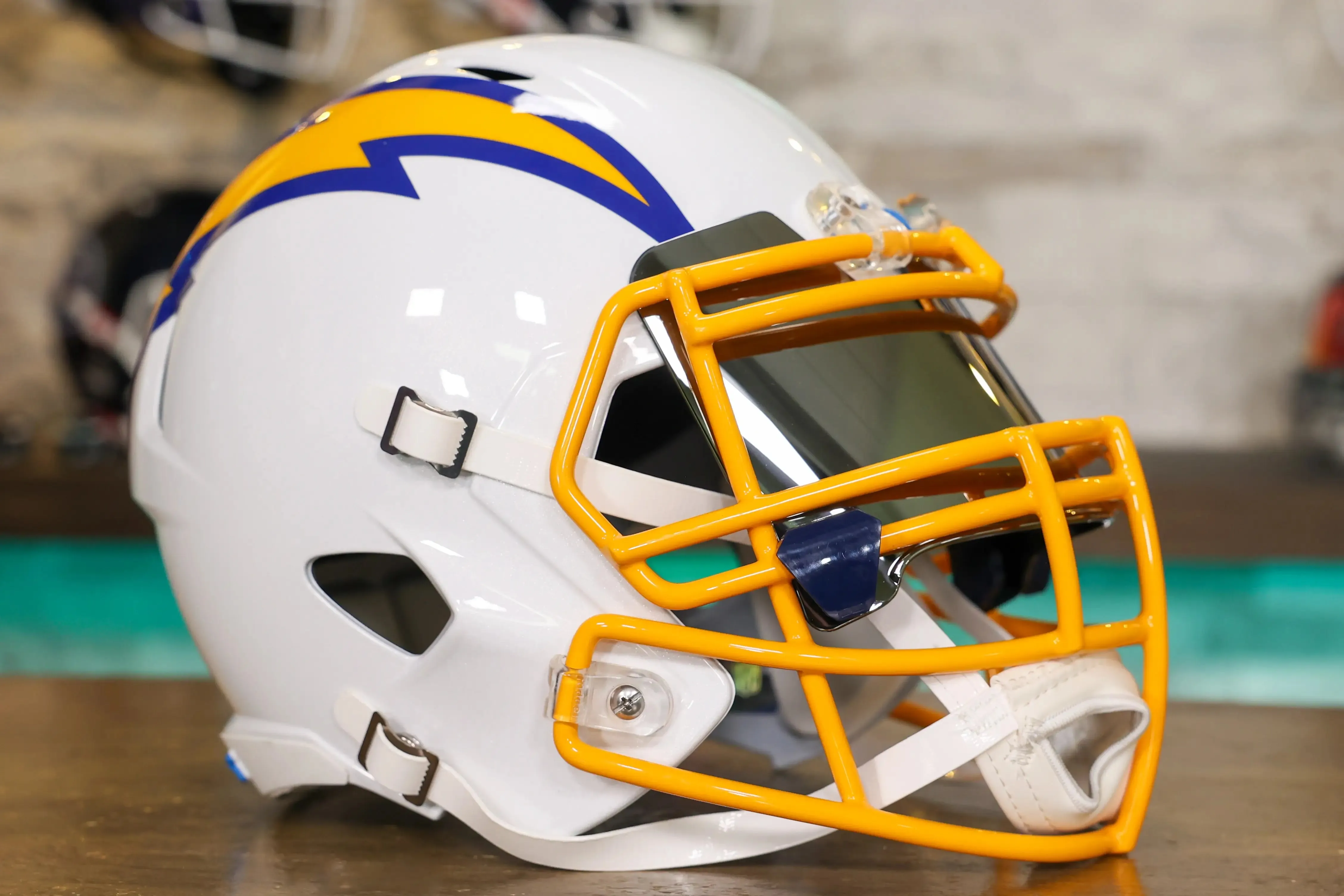 Los Angeles Chargers Riddell Speed Display Helmet - GG Edition