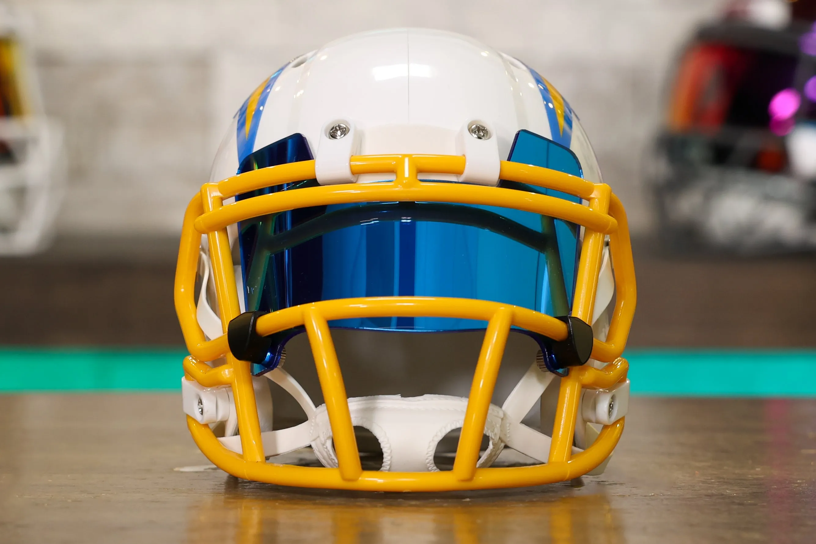 Los Angeles Chargers Riddell Speed Mini Helmet - GG Edition 02647