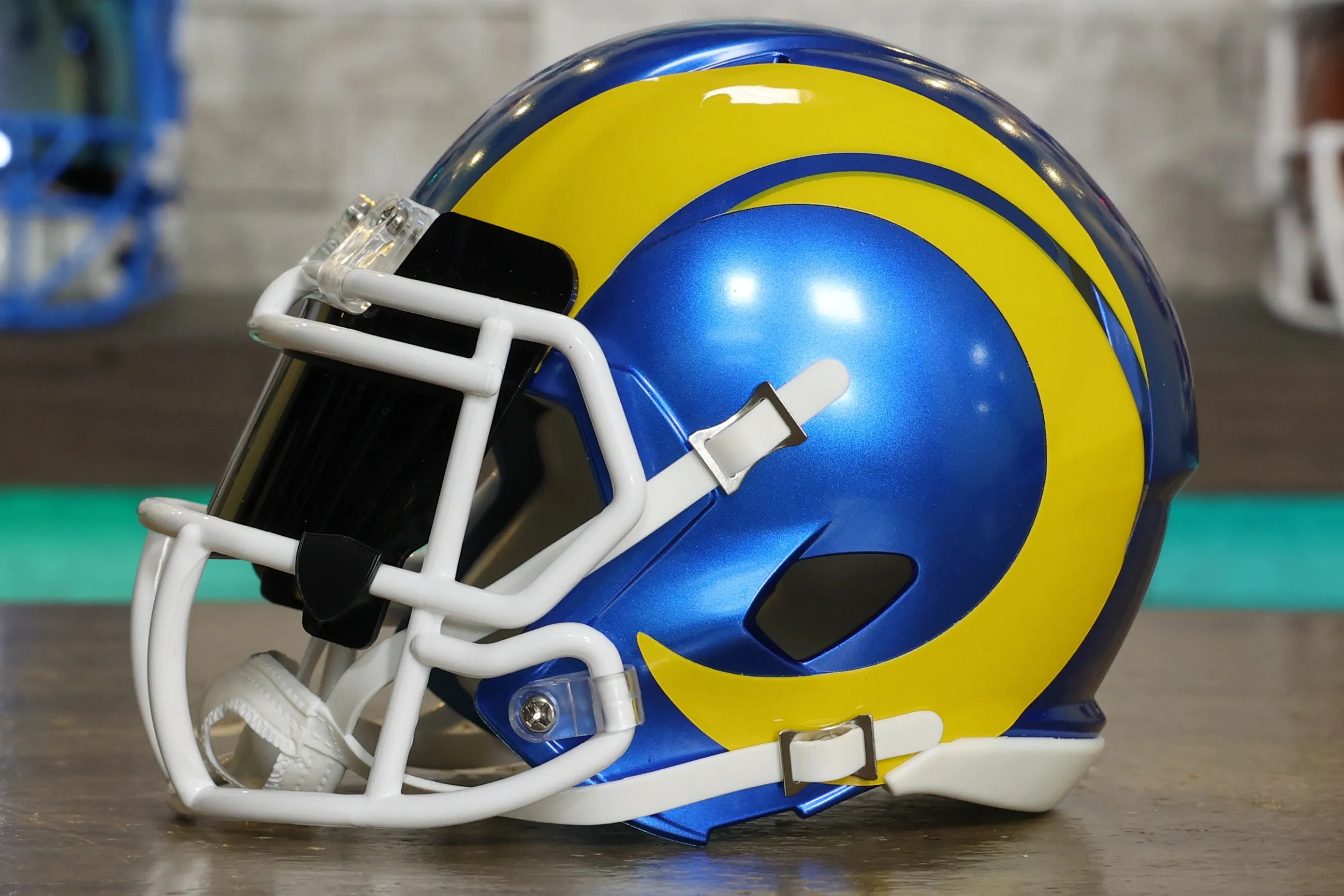 Los Angeles Rams Riddell Speed Mini Helmet - GG Edition 02392