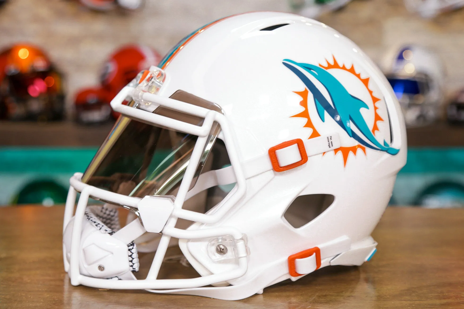 Miami Dolphins Riddell Speed Display Helmet - GG Edition 00257