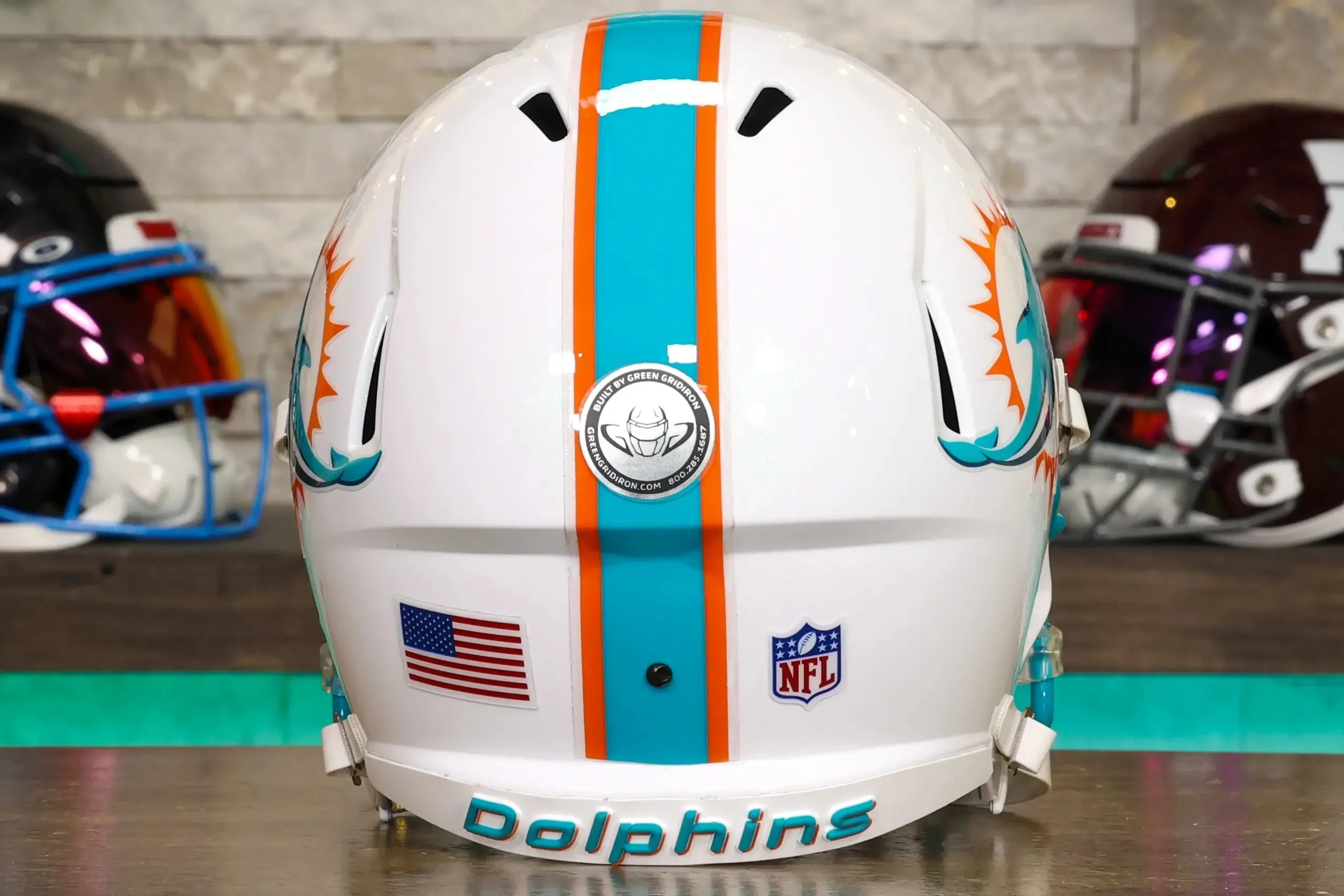Miami Dolphins Riddell Speed Display Helmet - GG Edition 02597