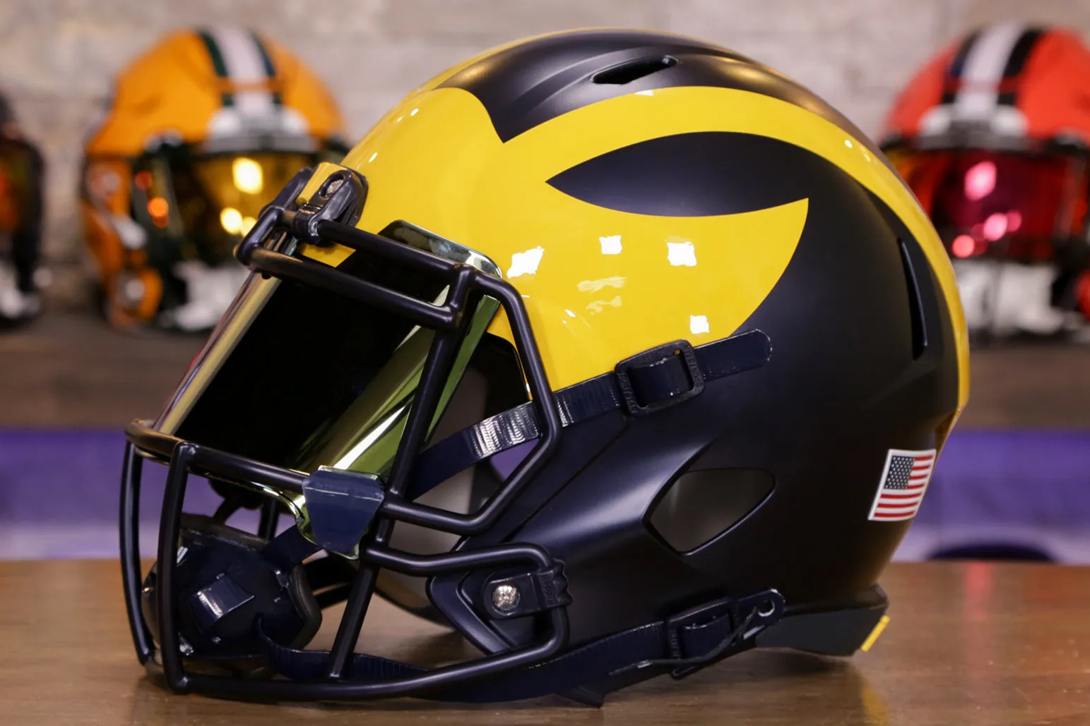 Michigan Wolverines Riddell Speed Display Helmet - GG Edition 00382