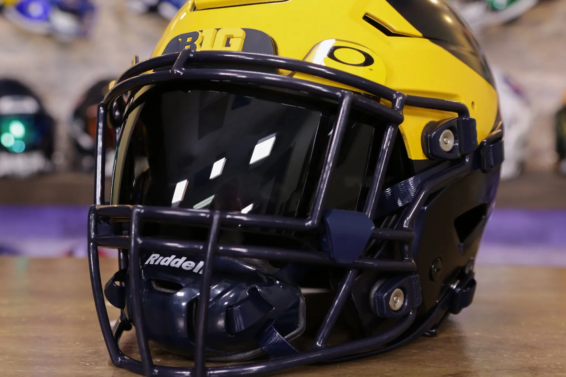 Michigan Wolverines Riddell SpeedFlex Helmet - GG Edition 00172