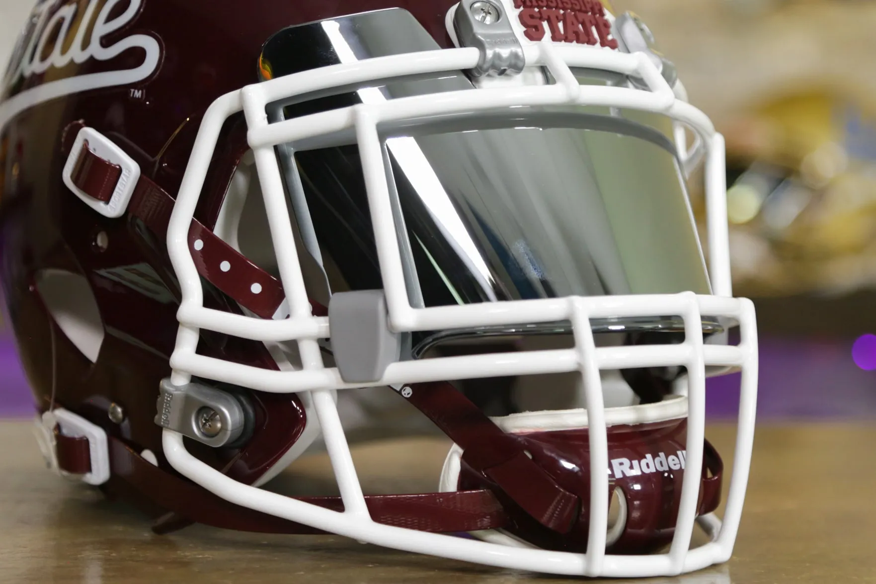 Mississippi State Bulldogs Riddell Speed Authentic Helmet - GG Edition 00771