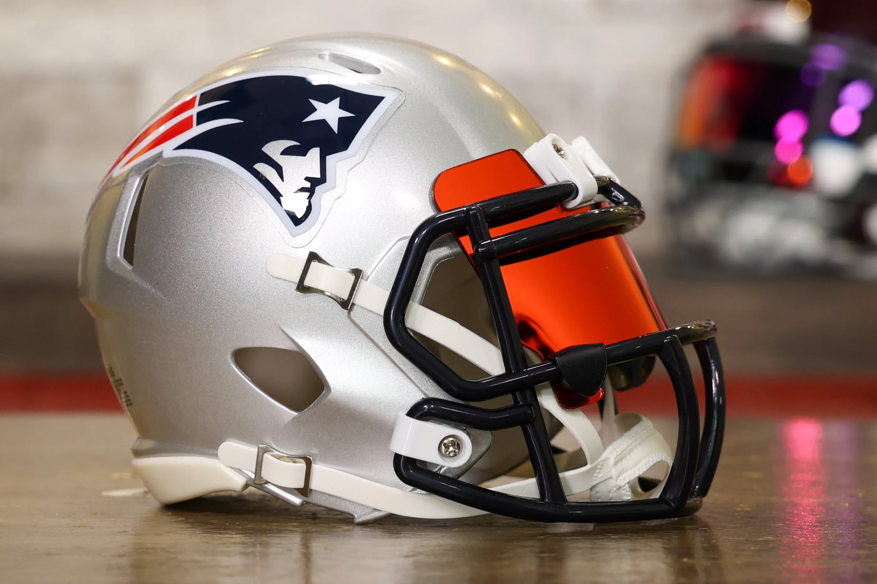 New England Patriots Riddell Speed Mini Helmet - GG Edition