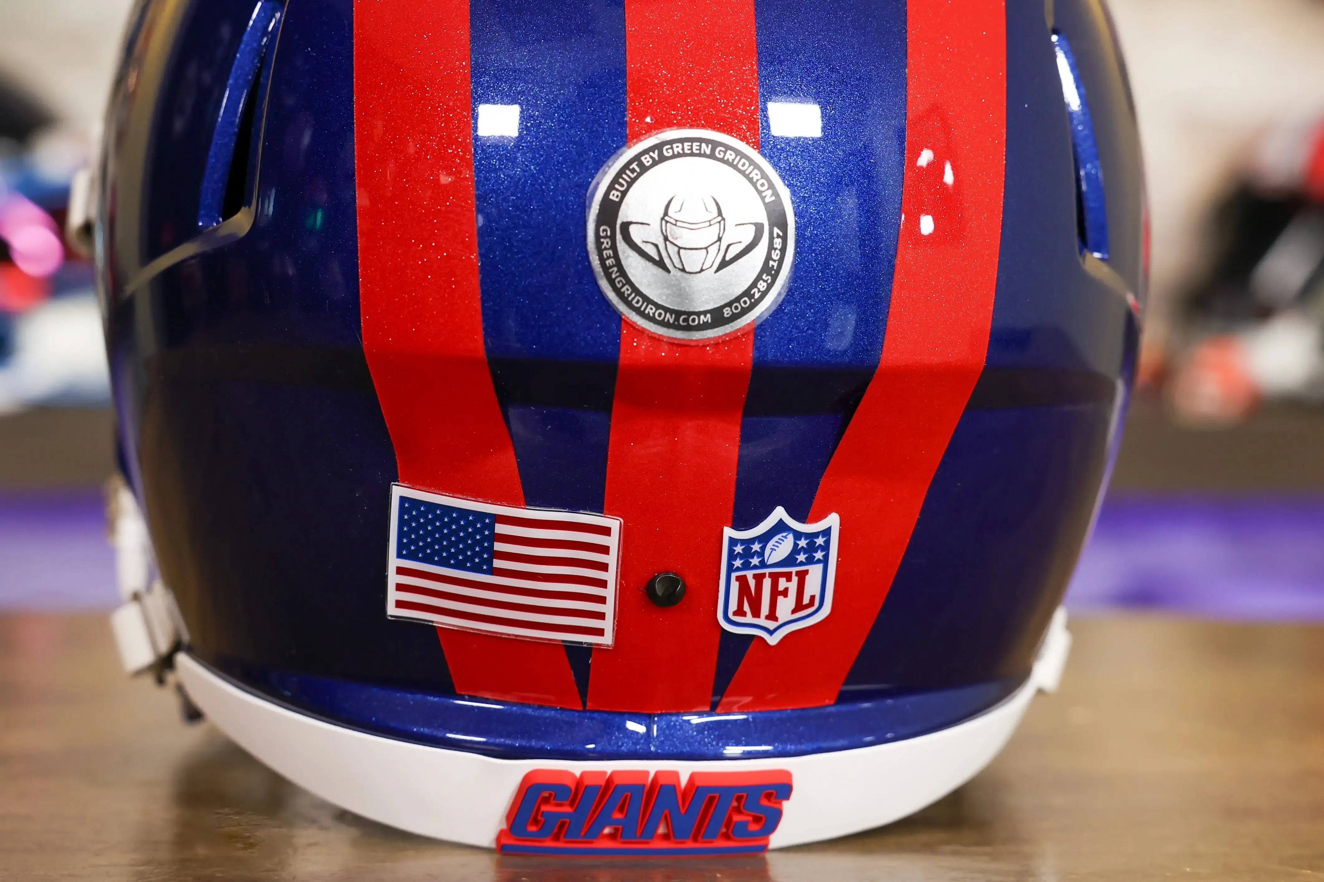 New York Giants Riddell Speed Display Helmet - GG Edition 02604