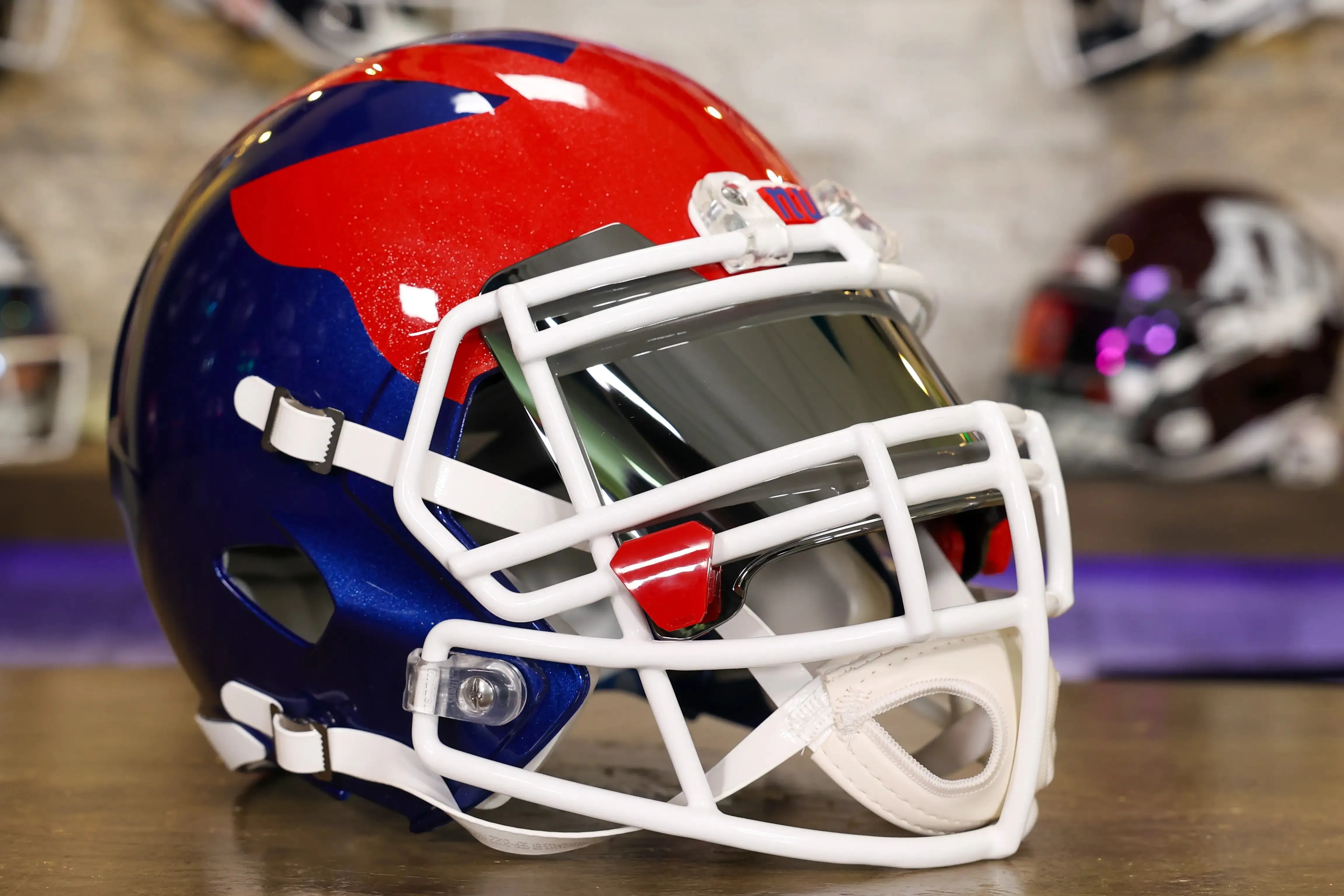 New York Giants Riddell Speed Display Helmet - GG Edition 02604