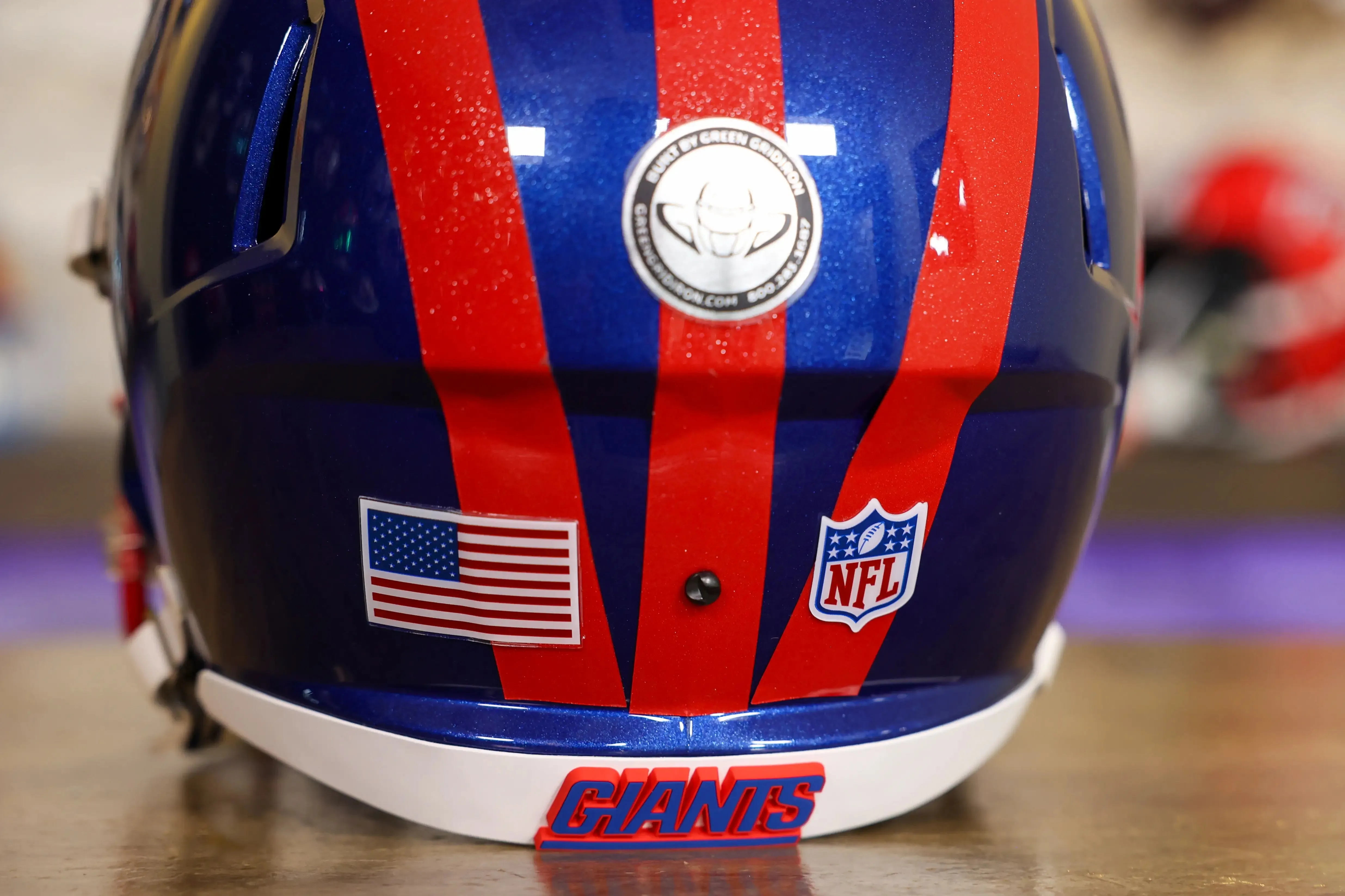 New York Giants Riddell Speed Display Helmet - GG Edition 02605