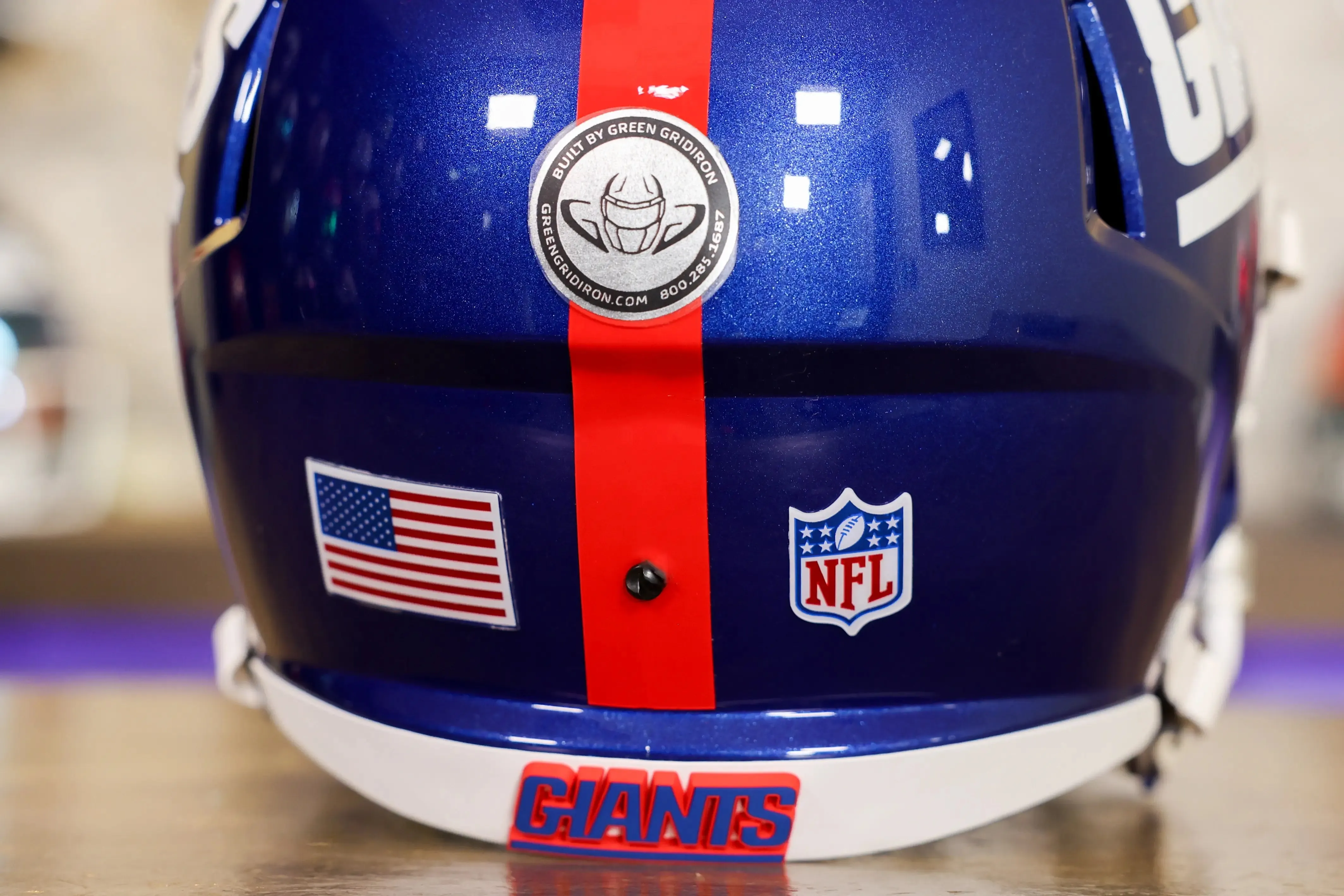 New York Giants Riddell Speed Display Helmet - GG Edition 02606