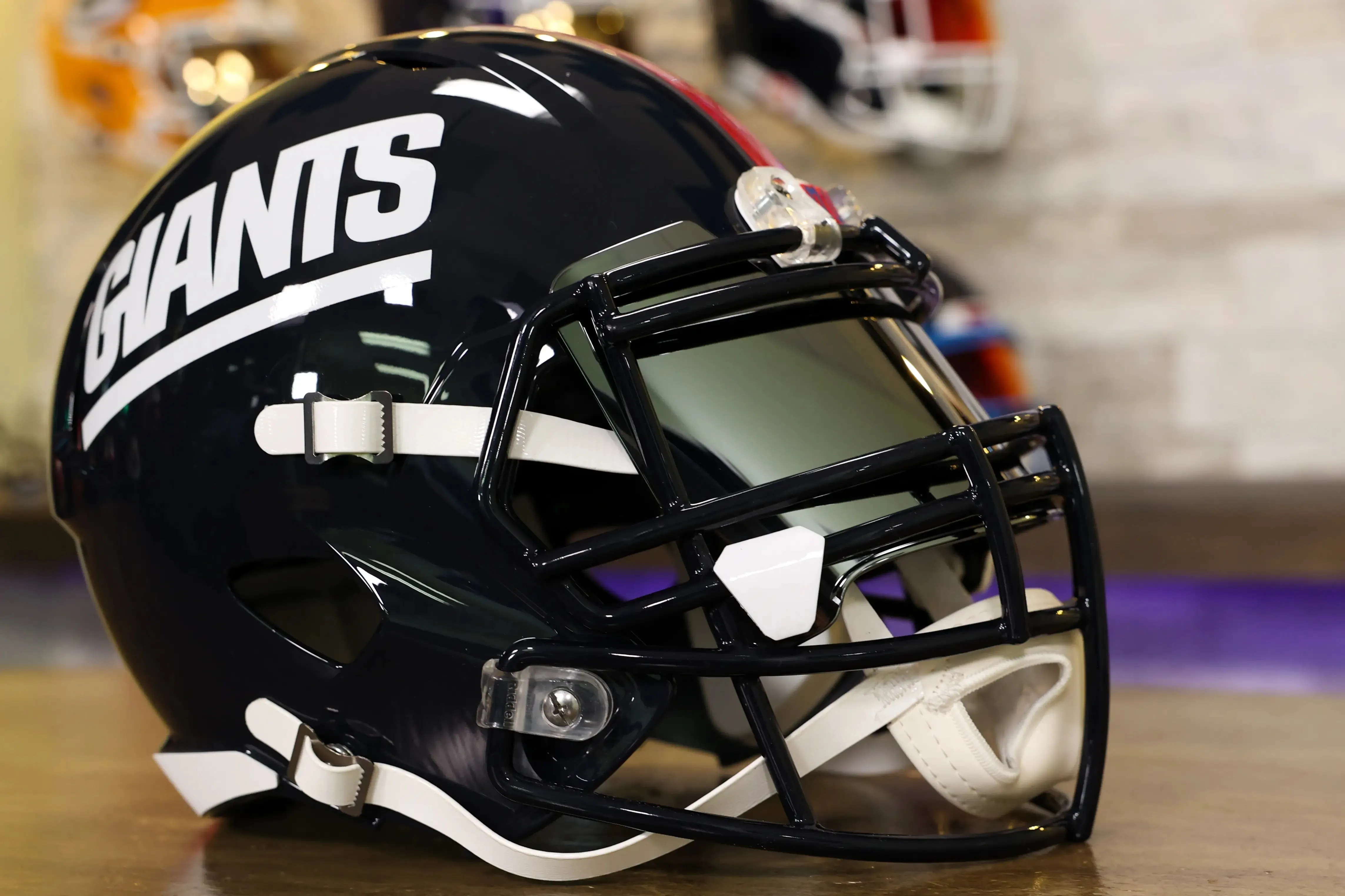 New York Giants Riddell Speed Display Helmet - GG Edition 02607