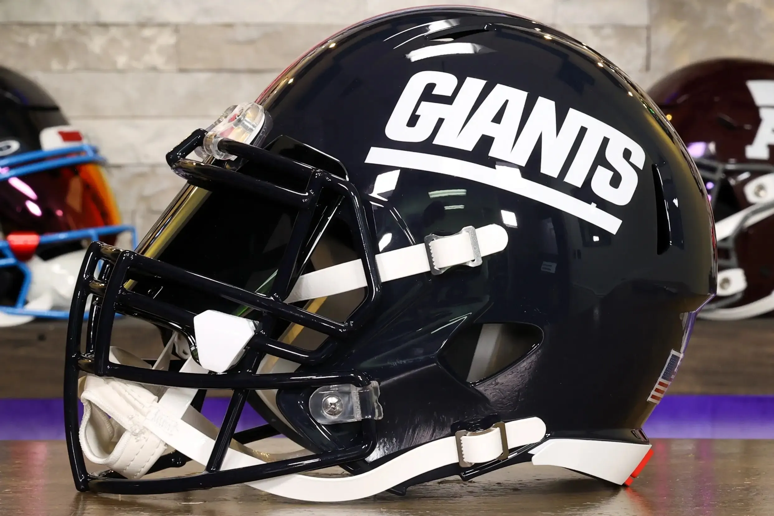 New York Giants Riddell Speed Display Helmet - GG Edition 02607