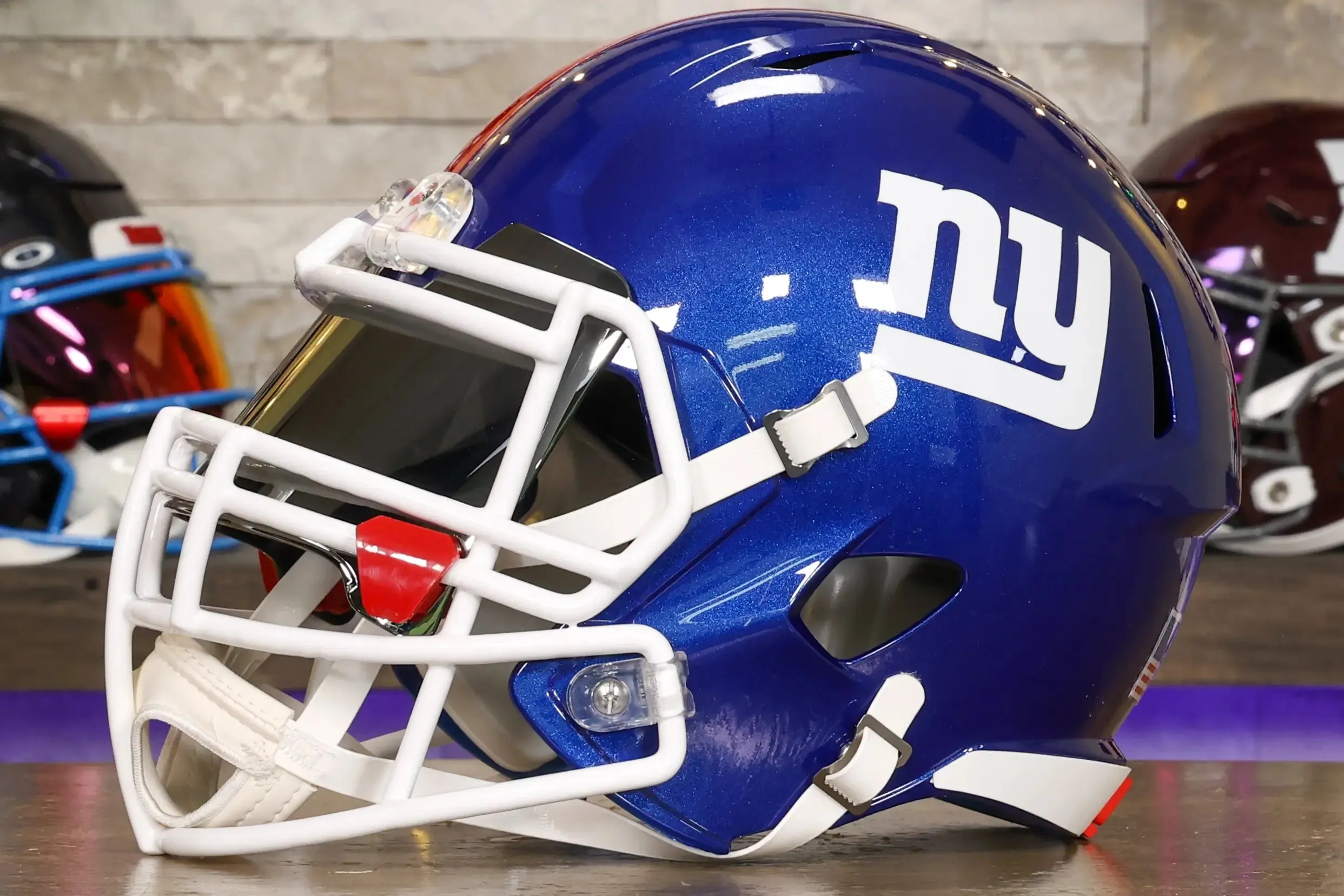 New York Giants Riddell Speed Display Helmet - GG Edition 02608