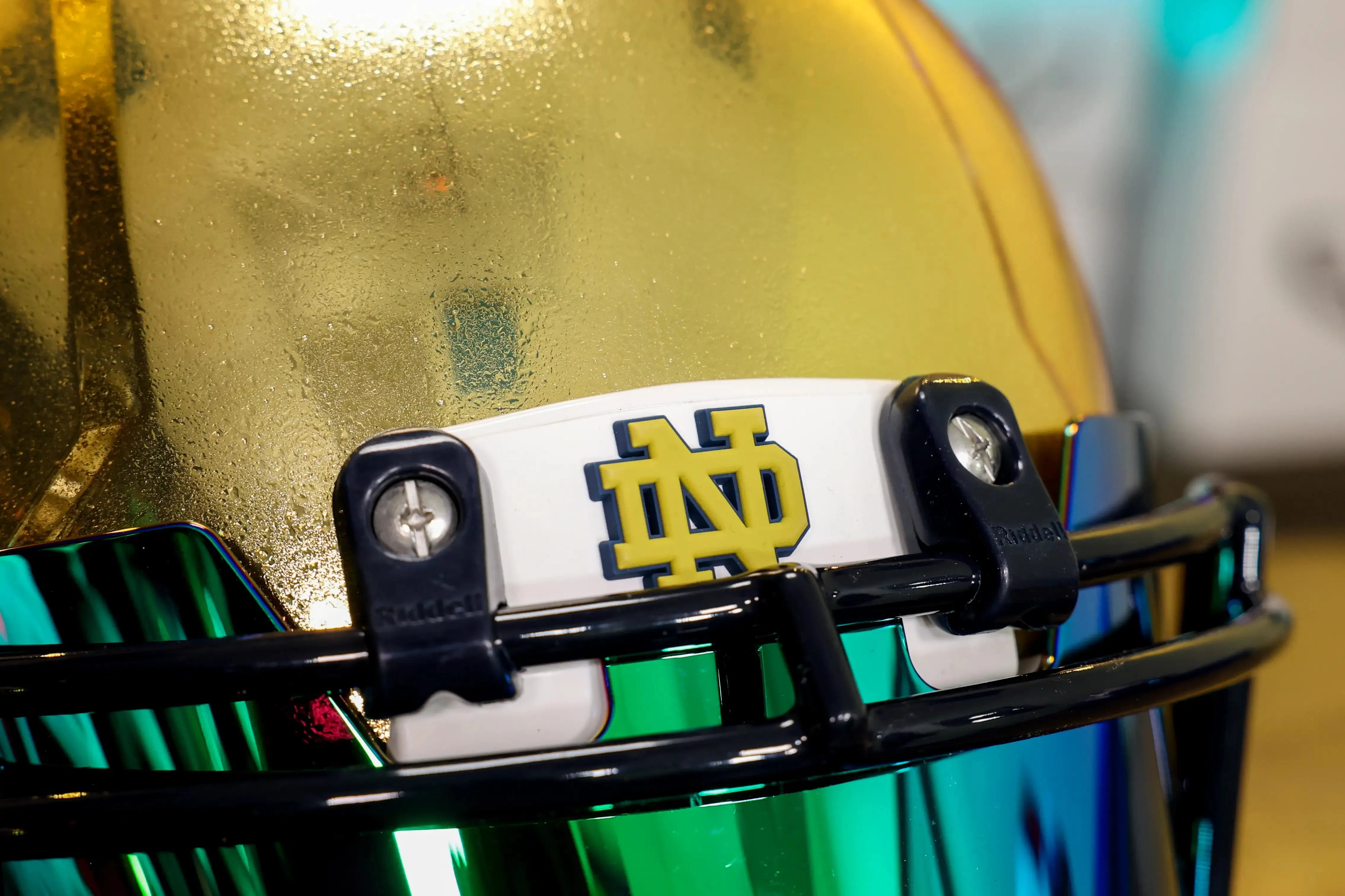 Notre Dame Fighting Irish Riddell Speed Authentic Helmet - GG Edition 02541